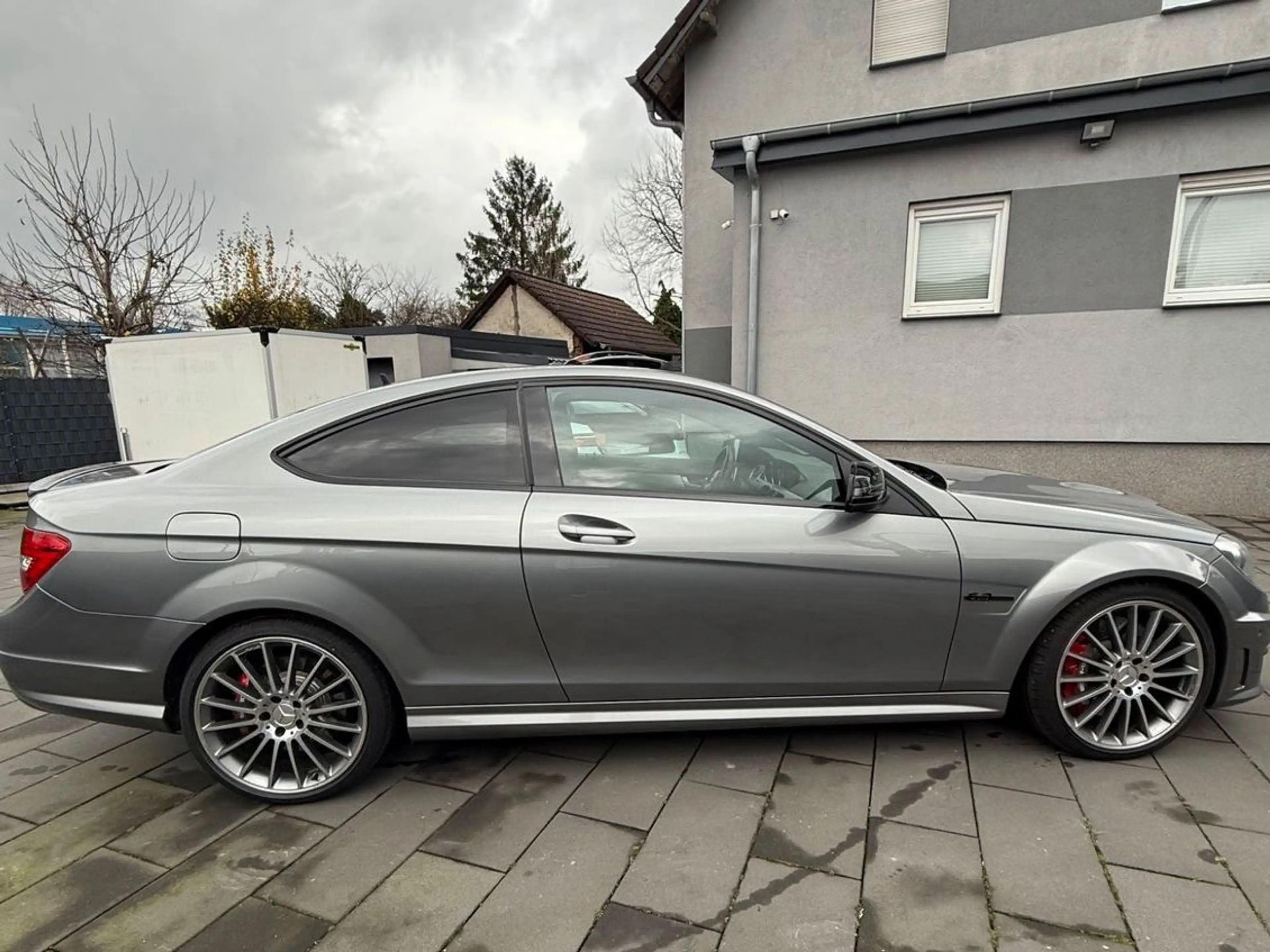 Mercedes-Benz C 63 AMG Coupe Eu Model / EXPORT — photo 5