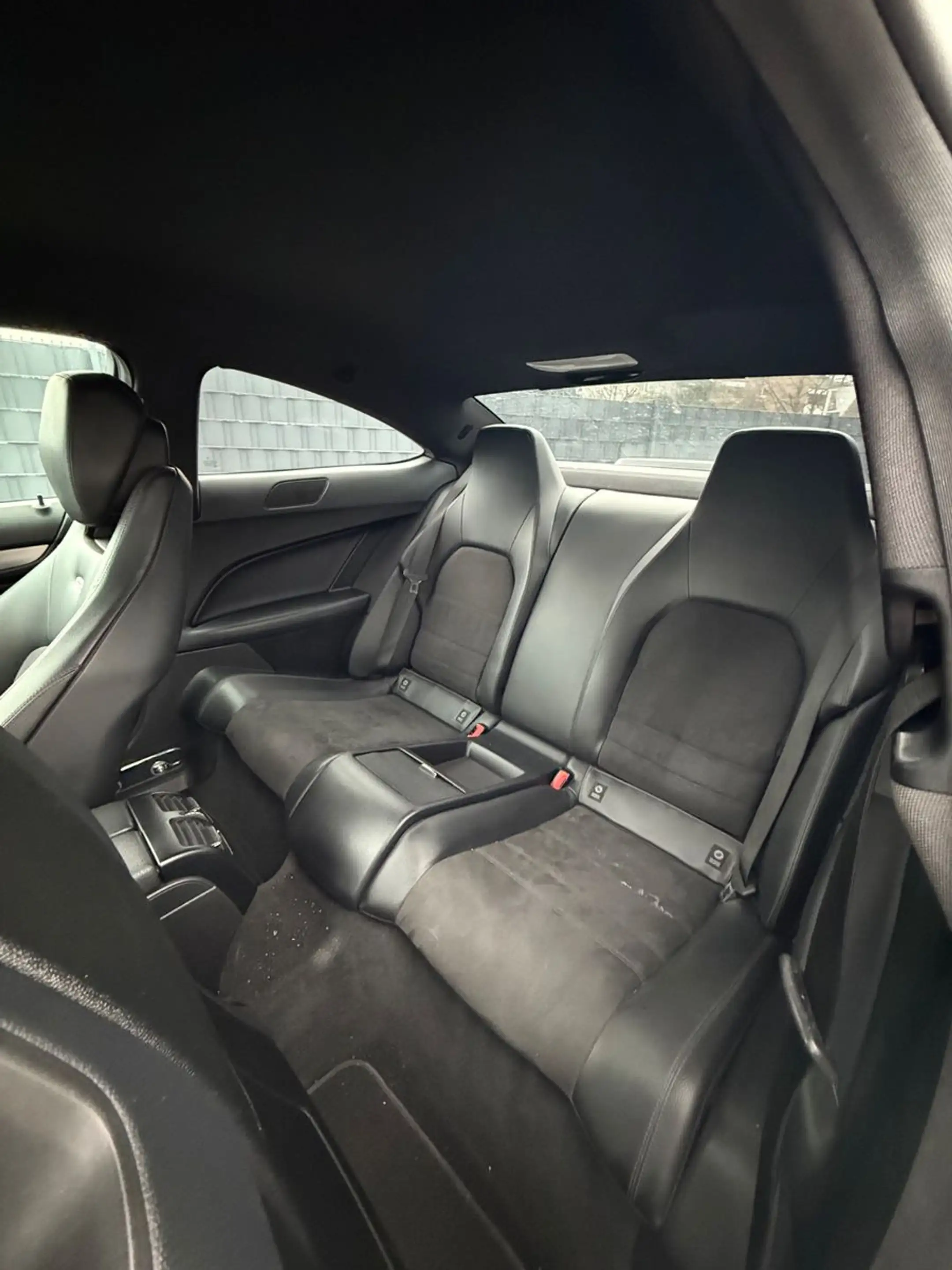 Mercedes-Benz C 63 AMG Coupe Eu Model / EXPORT — photo 9