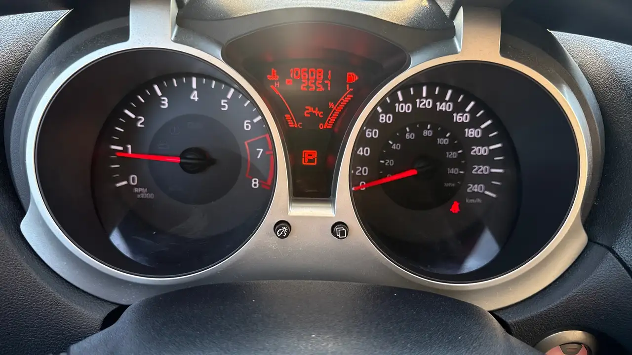 Nissan Juke снимка Nissan Juke