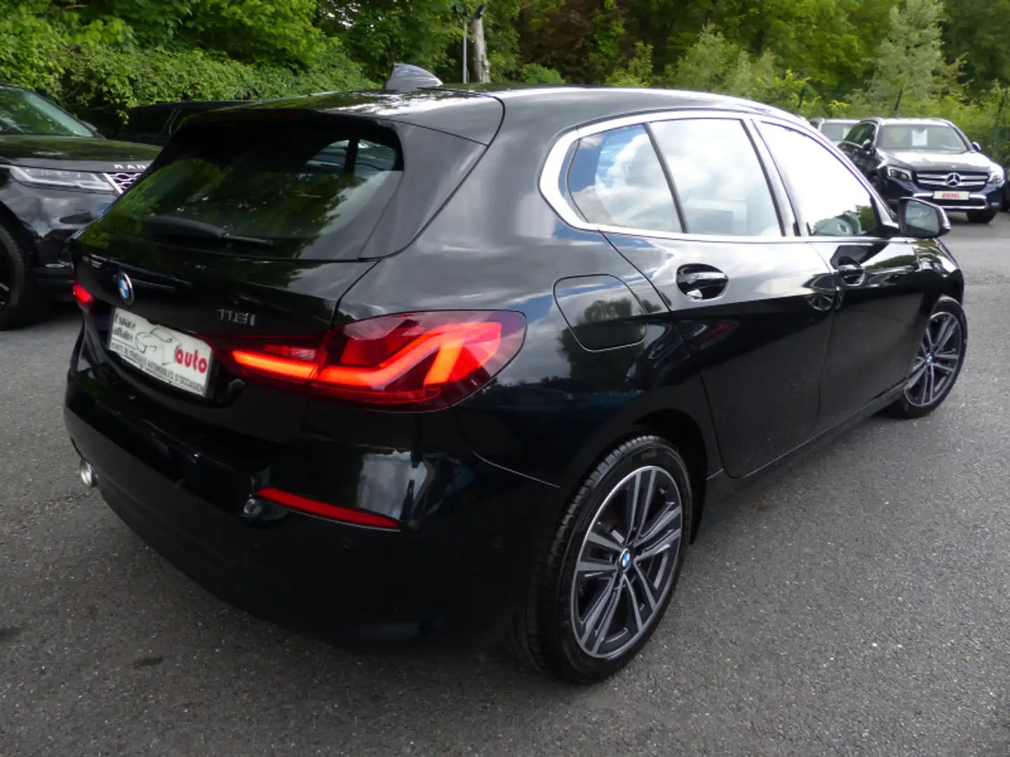 BMW 116 (F40) 116I 109CH BUSINESS DESIGN Noir - 2