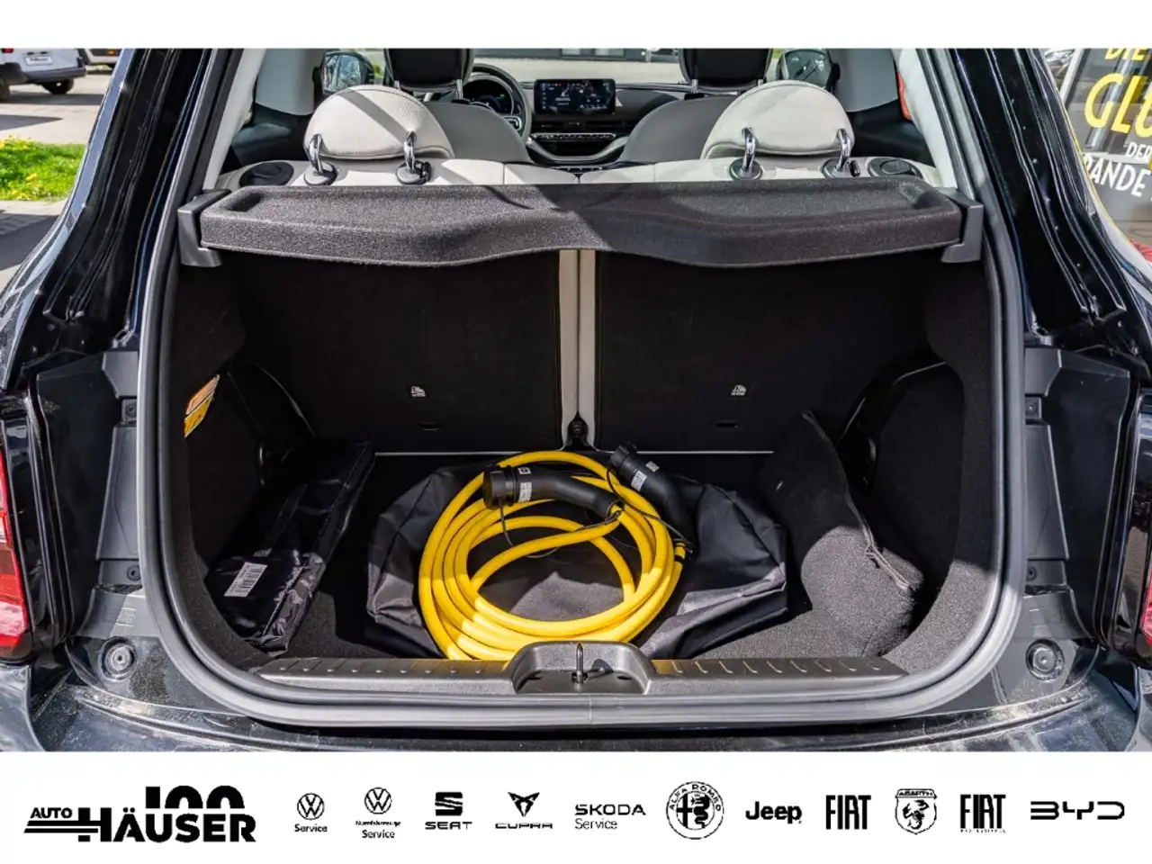 Fiat 500e La Prima by Bocelli 42 kWh JBL GLASDACH SITZHZG. N 10