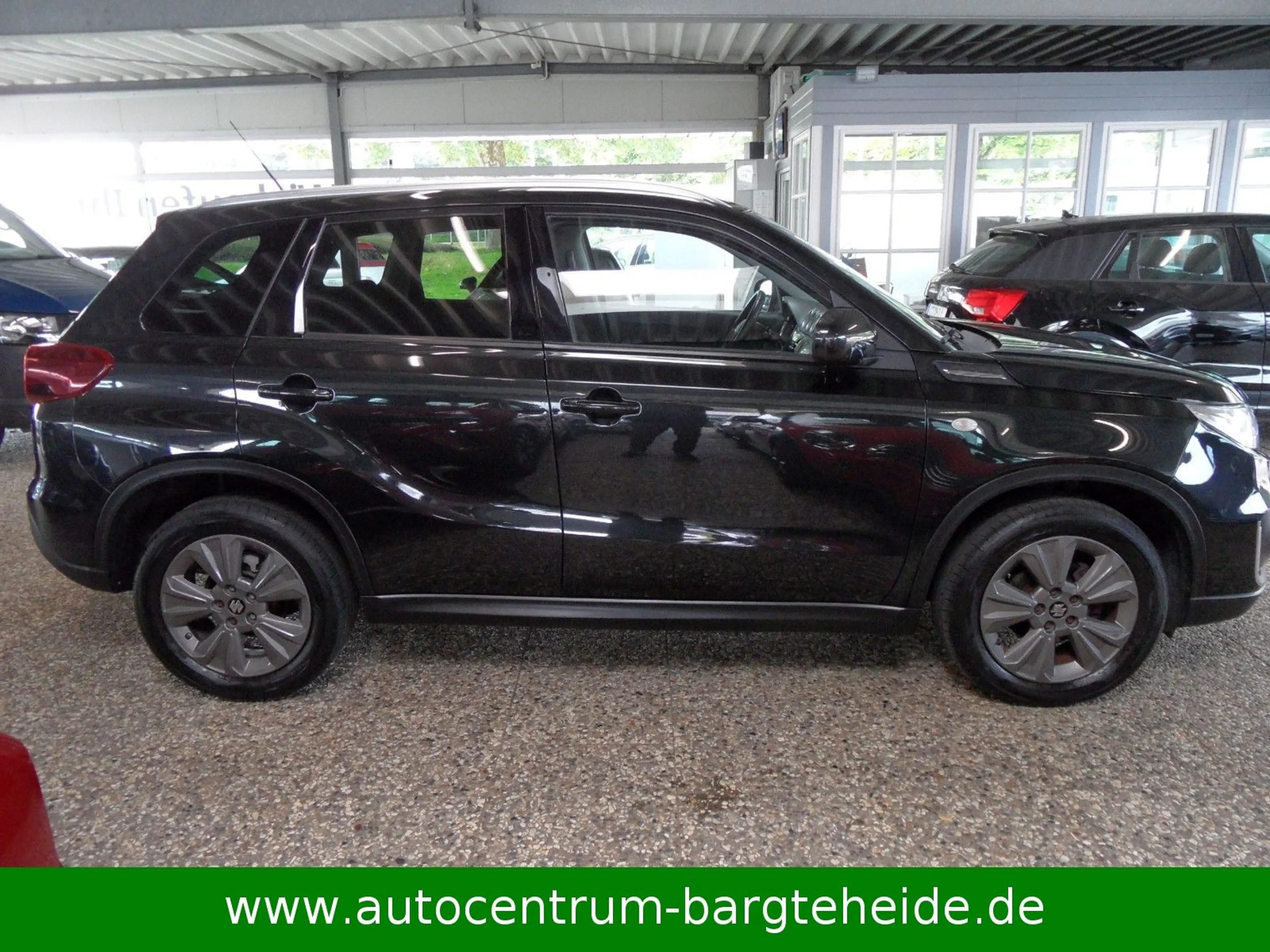 Suzuki Vitara 1.0 BoosterJet Aut. Comfort KAMERA+DAB — photo 8