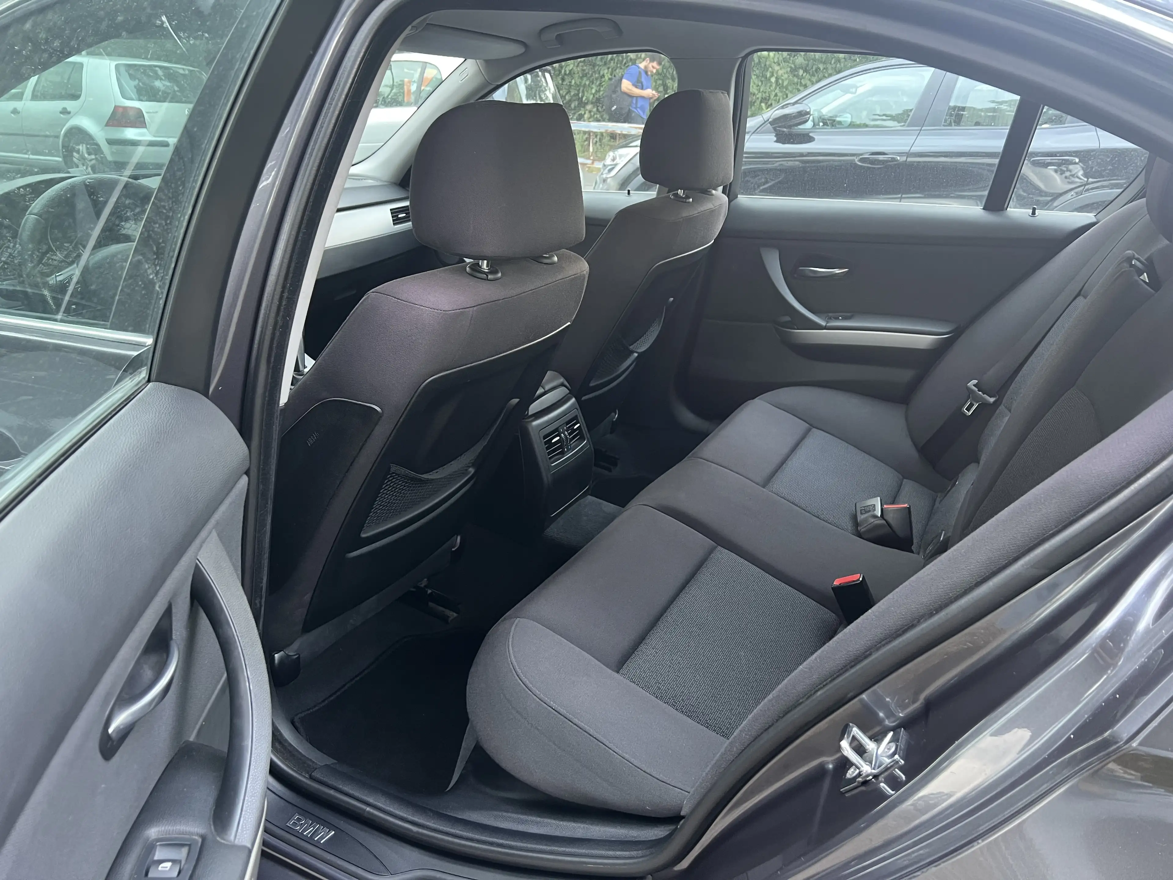 BMW 325 325i xDrive+Automatik+1Hand 1Jahr Garantie+Auto1A — photo 14