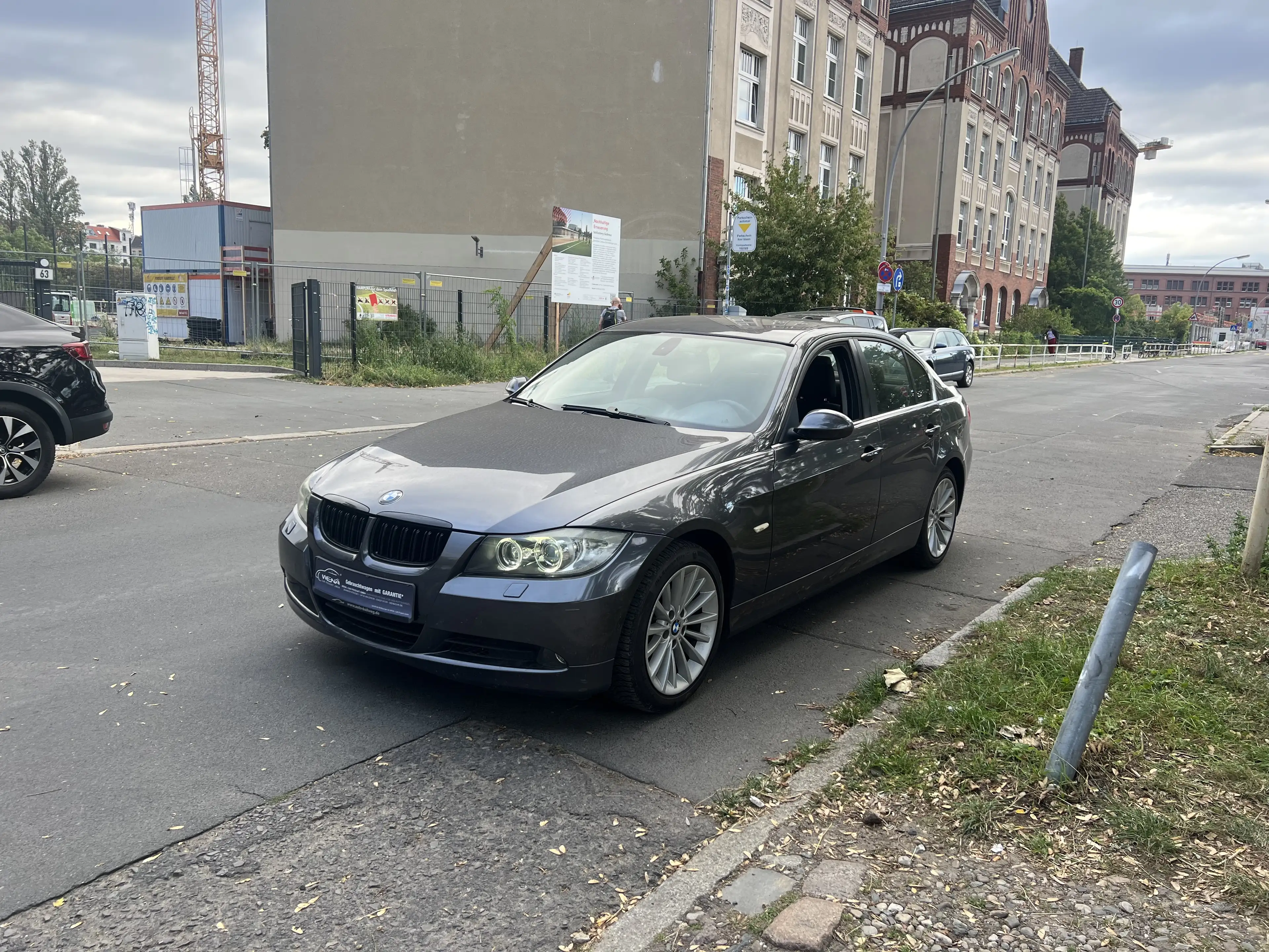 BMW 325 325i xDrive+Automatik+1Hand 1Jahr Garantie+Auto1A — photo 11