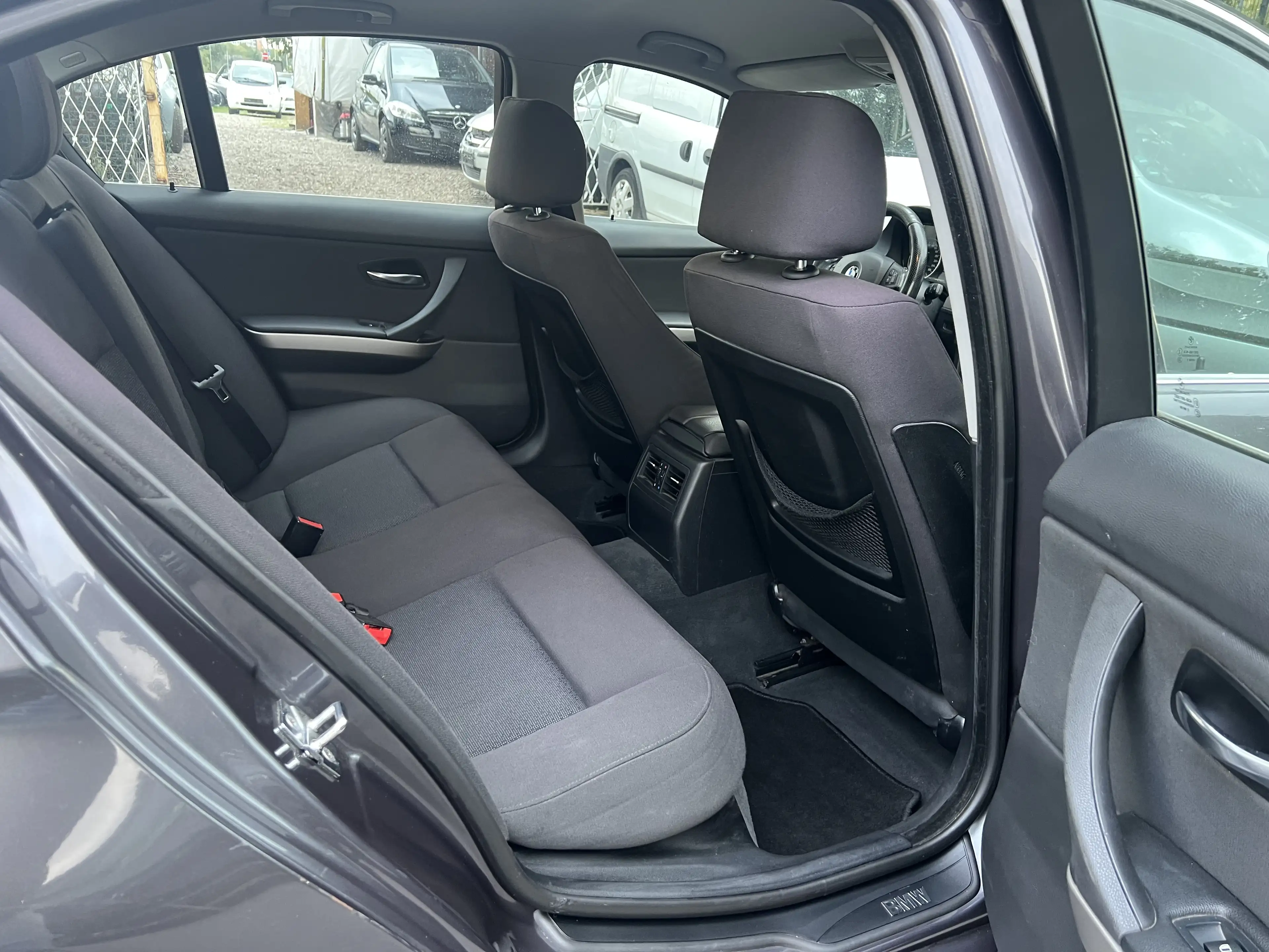 BMW 325 325i xDrive+Automatik+1Hand 1Jahr Garantie+Auto1A — photo 15