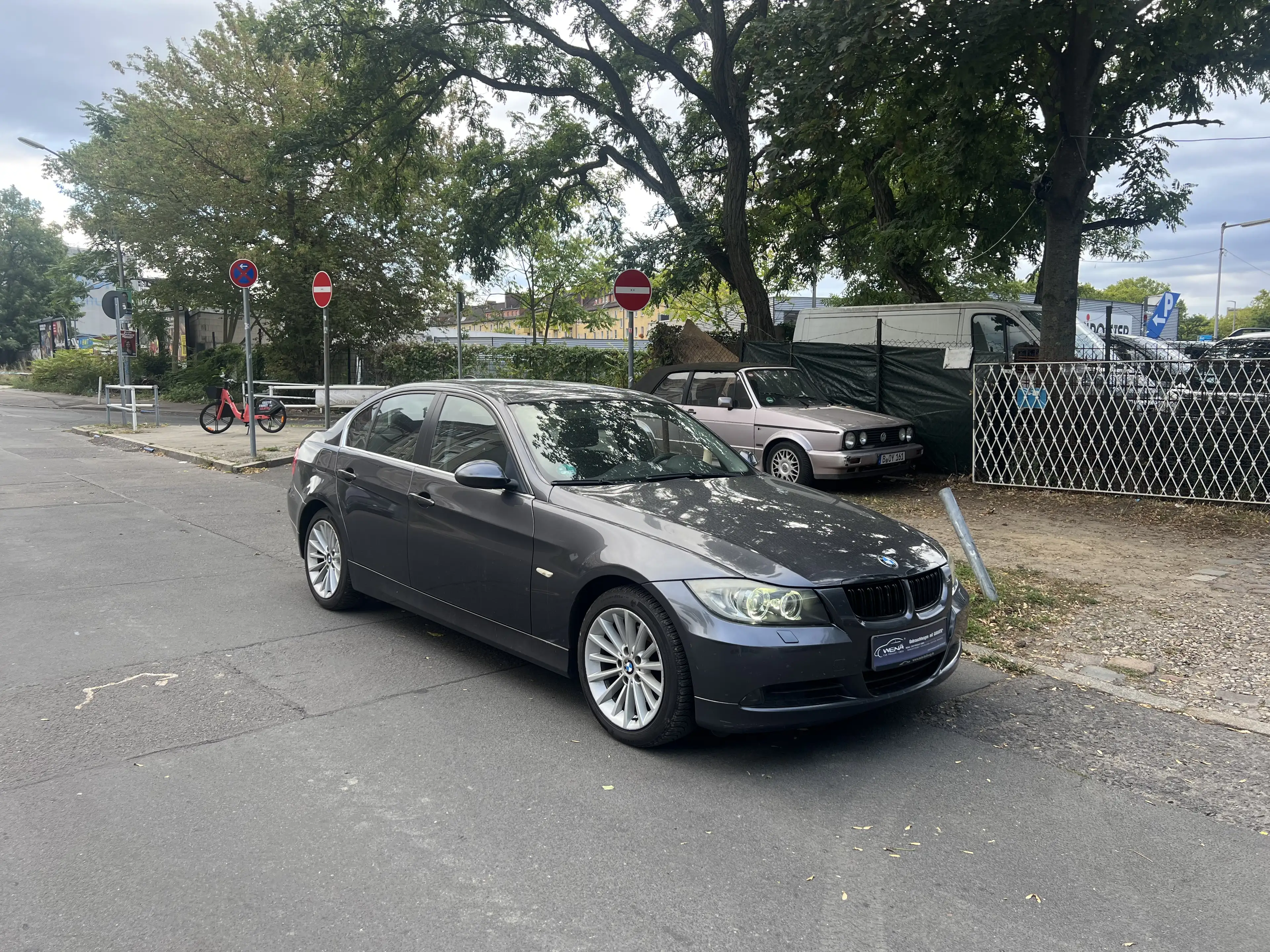 BMW 325 325i xDrive+Automatik+1Hand 1Jahr Garantie+Auto1A — photo 3