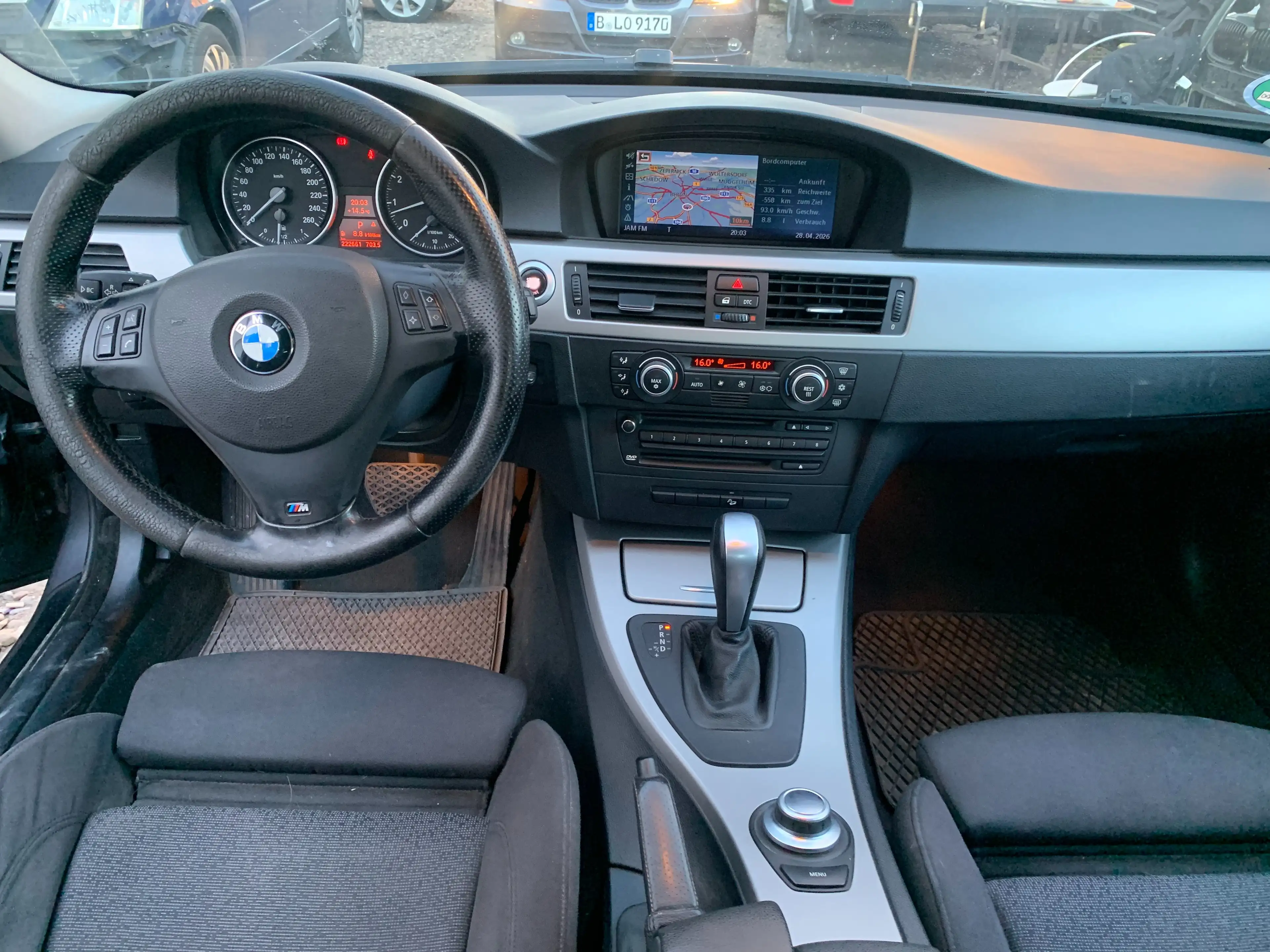 BMW 325 325i xDrive+Automatik+1Hand 1Jahr Garantie+Auto1A — photo 5