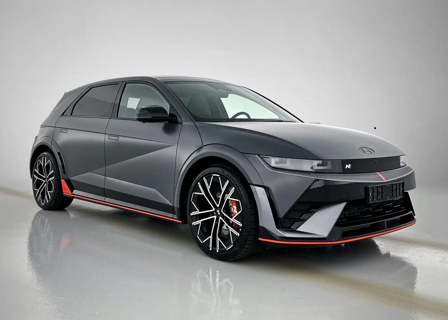 Hyundai IONIQ 5 N AWD 84 kWh Vision 650pk! | Panoramadak | Kuipsto Grijs - 1