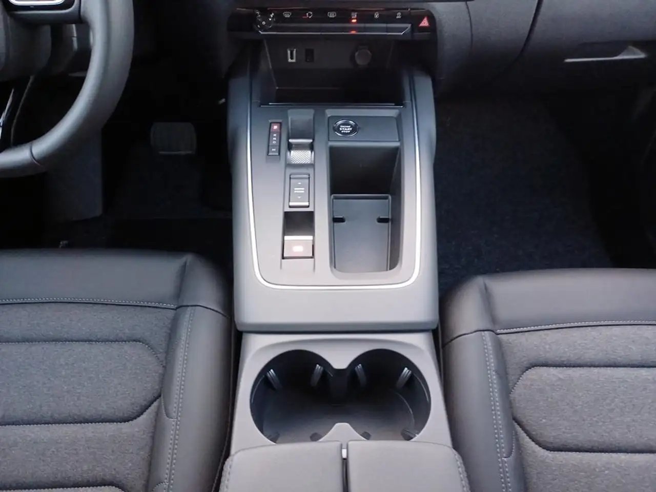 Citroen C5 Aircross Hybrid 145 ë-DCS6 MAX, миниатюра 14