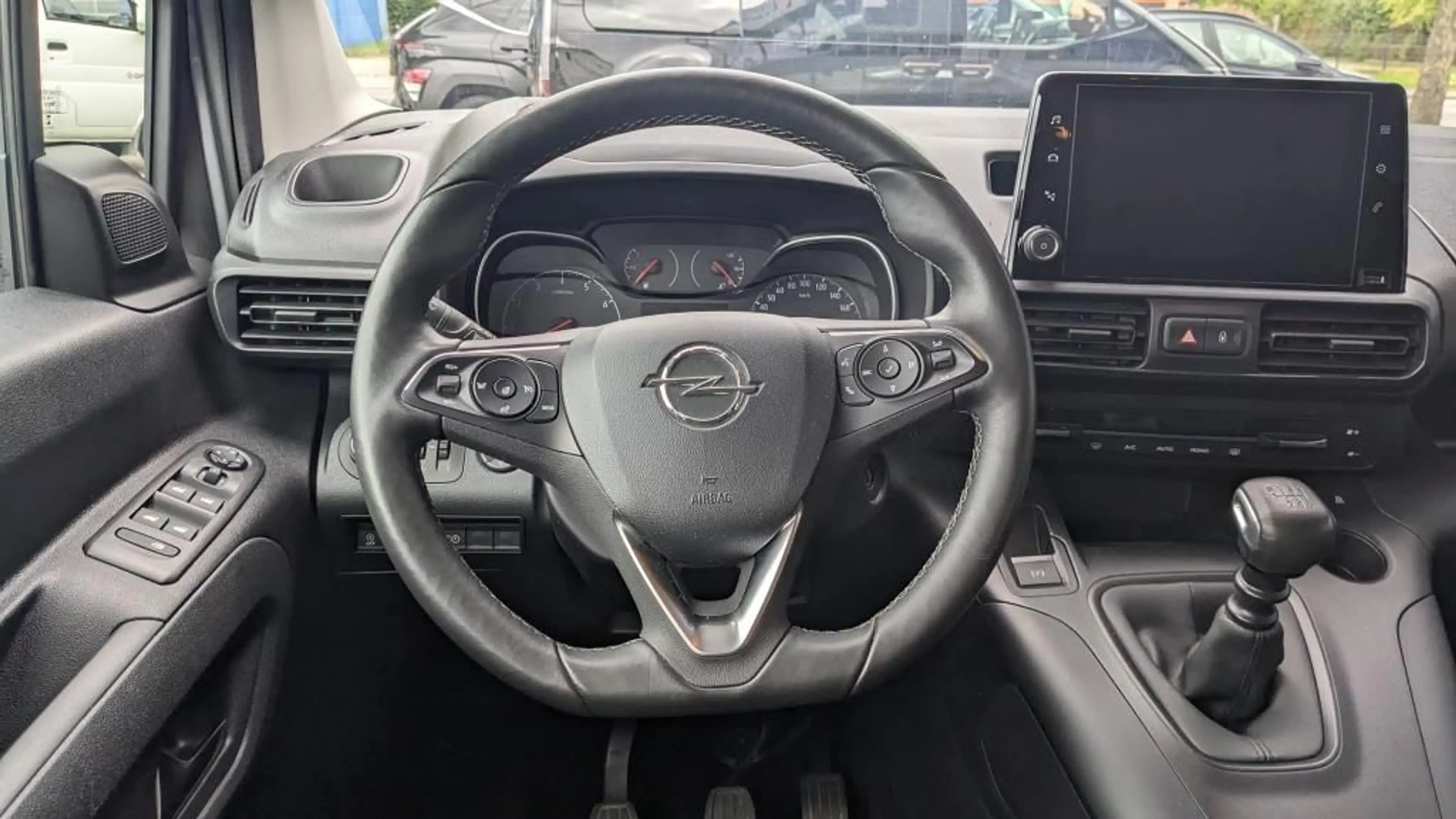Opel Combo Life COMBO LIFE Edition 1.5 Standheizung — photo 10