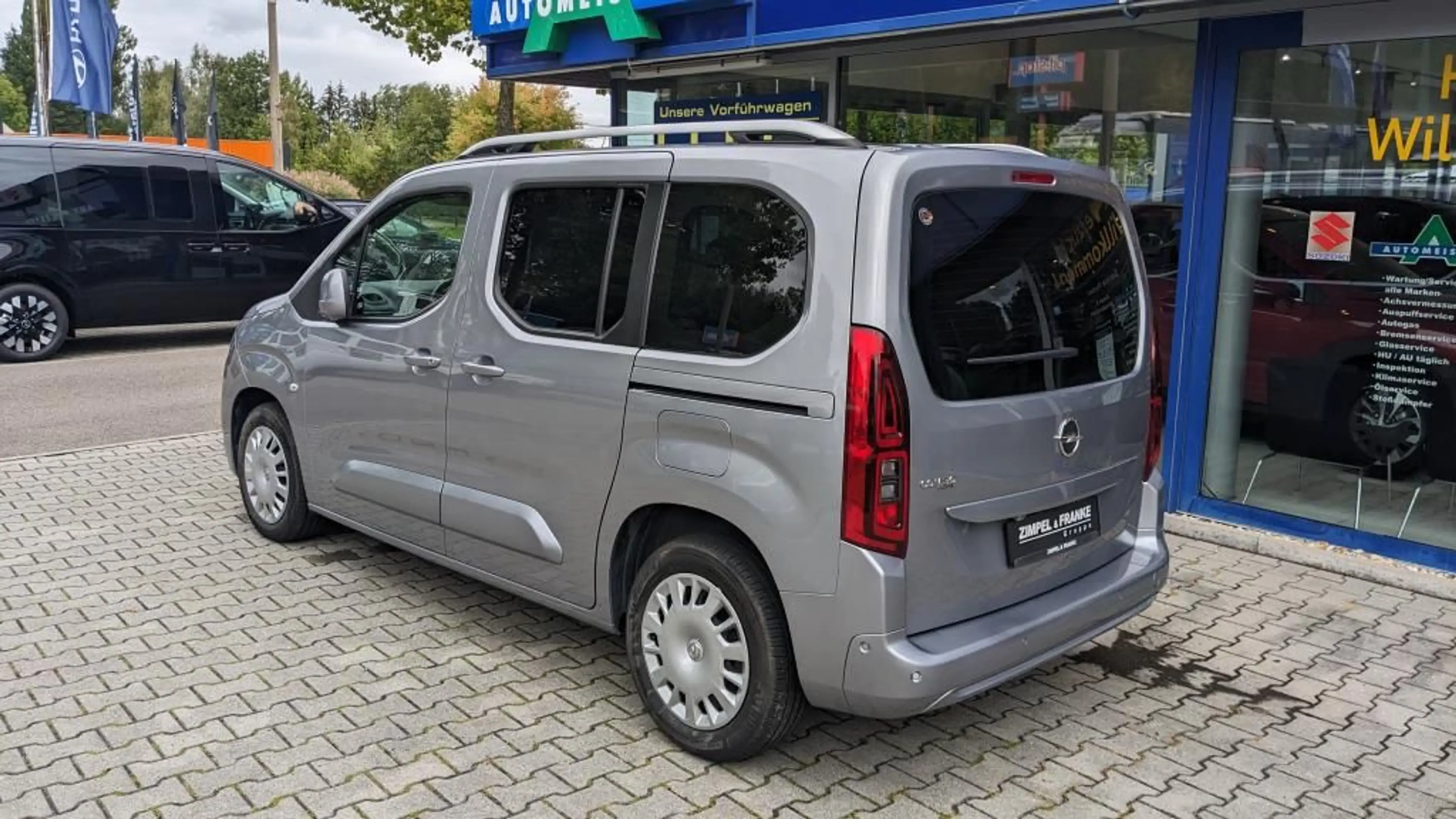 Opel Combo Life COMBO LIFE Edition 1.5 Standheizung — photo 4