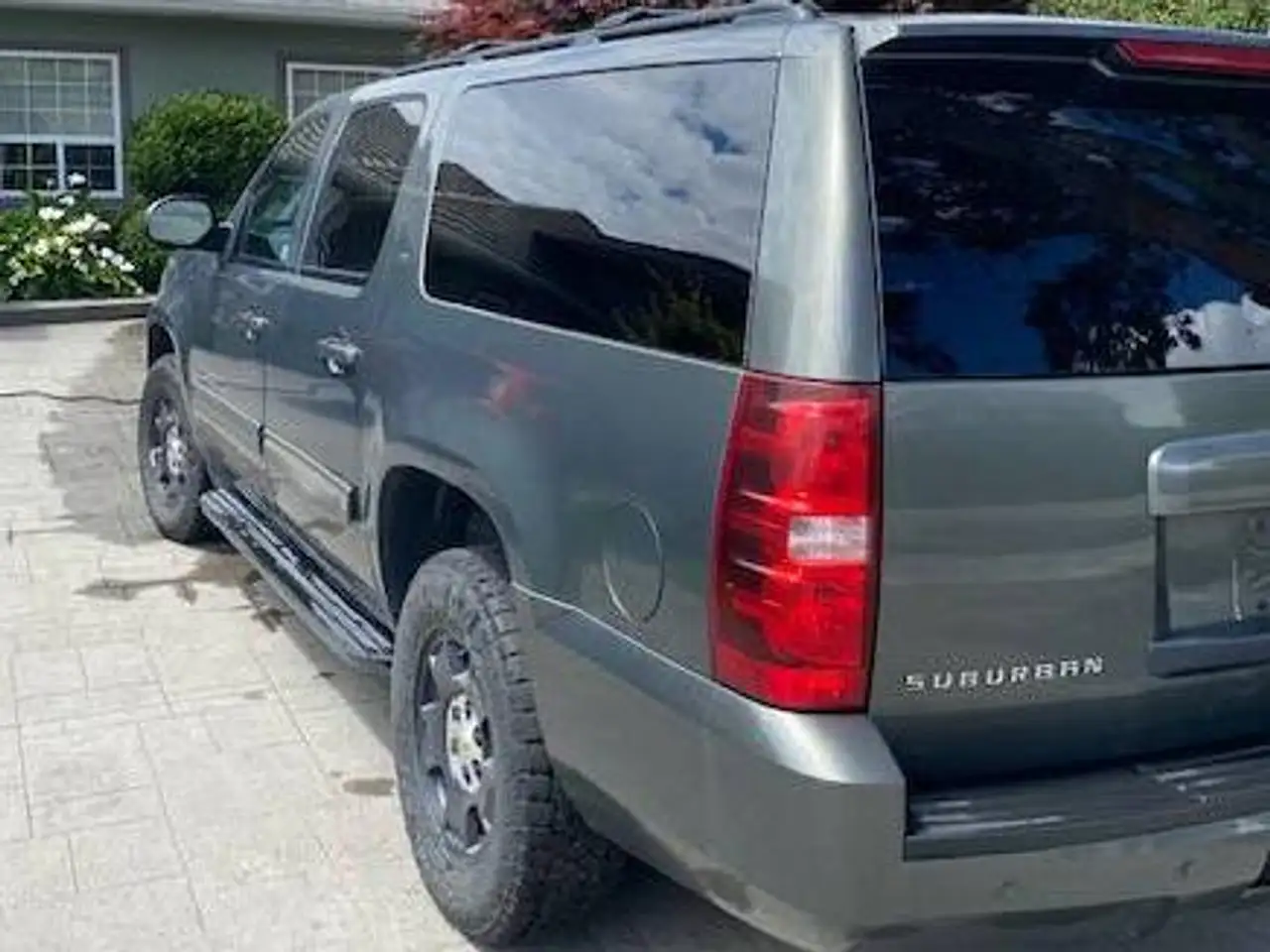 Chevrolet Suburban fotografie Chevrolet Suburban