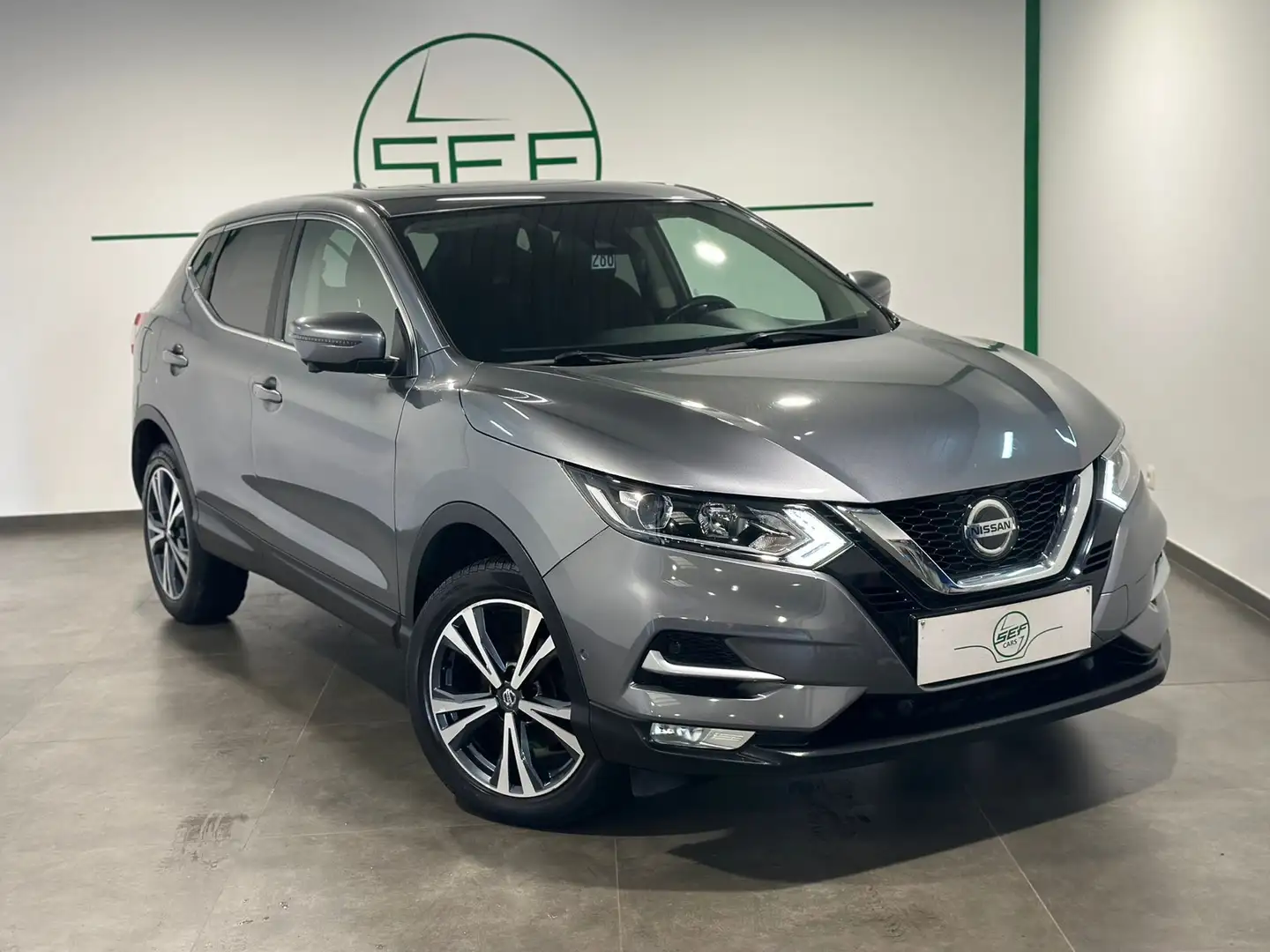 Nissan Qashqai 1.6 dCi  N-Connecta Gris - 1