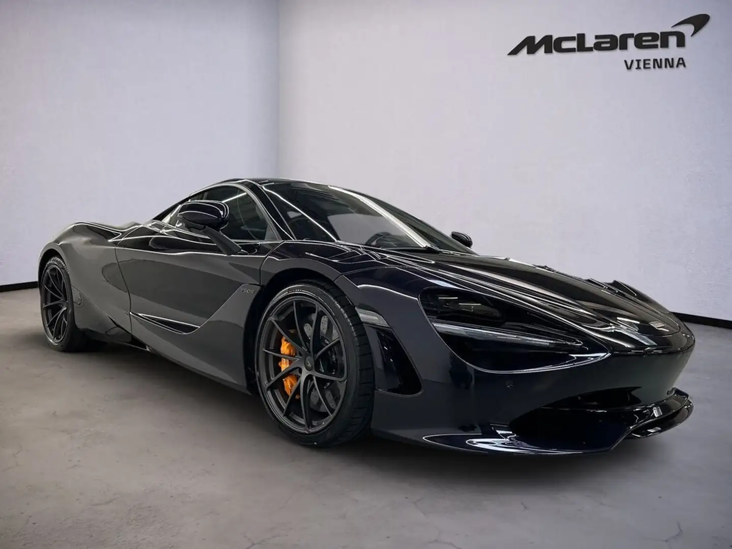 McLaren 750S 750S / Amethyst Black / CarbonFibre Interior / B&W Schwarz - 2