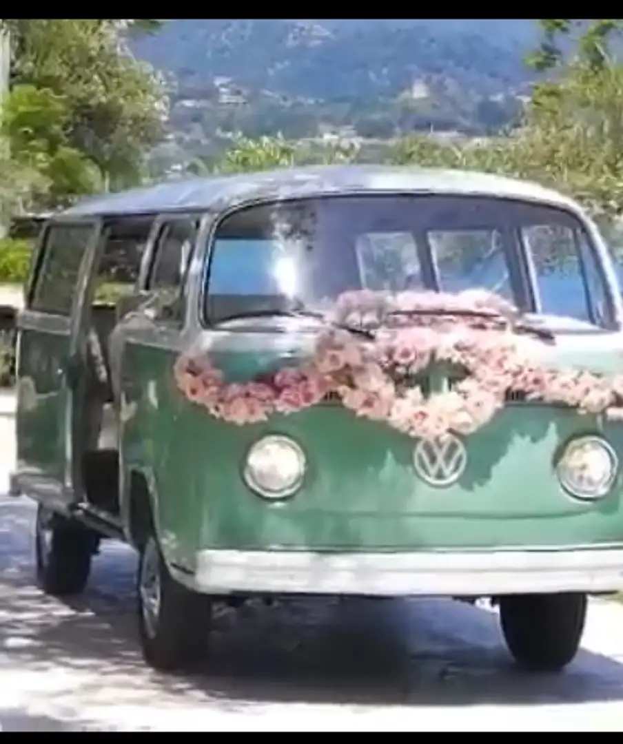 Volkswagen T2 Verde - 1
