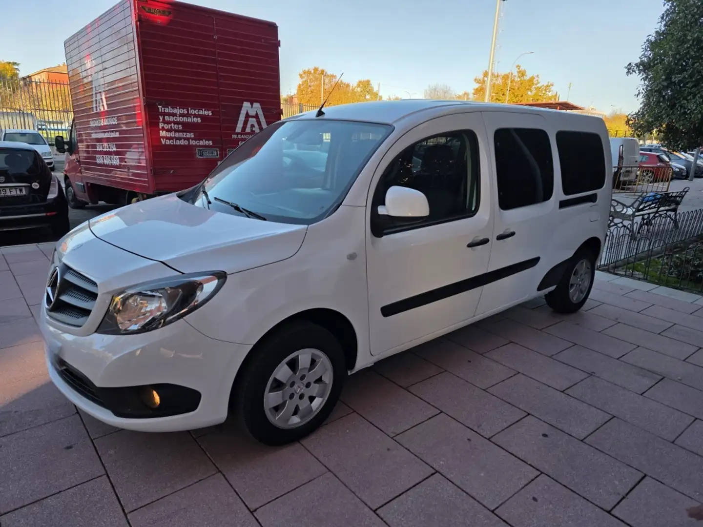 Mercedes-Benz Citan Tourer 111CDI Plus Extralarga Blanc - 1