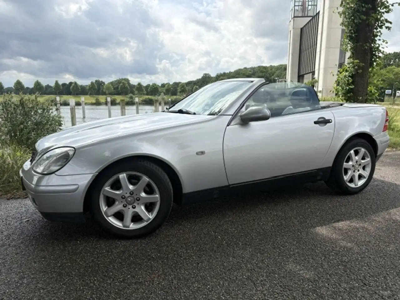 Mercedes-Benz SLK 200, foto 1