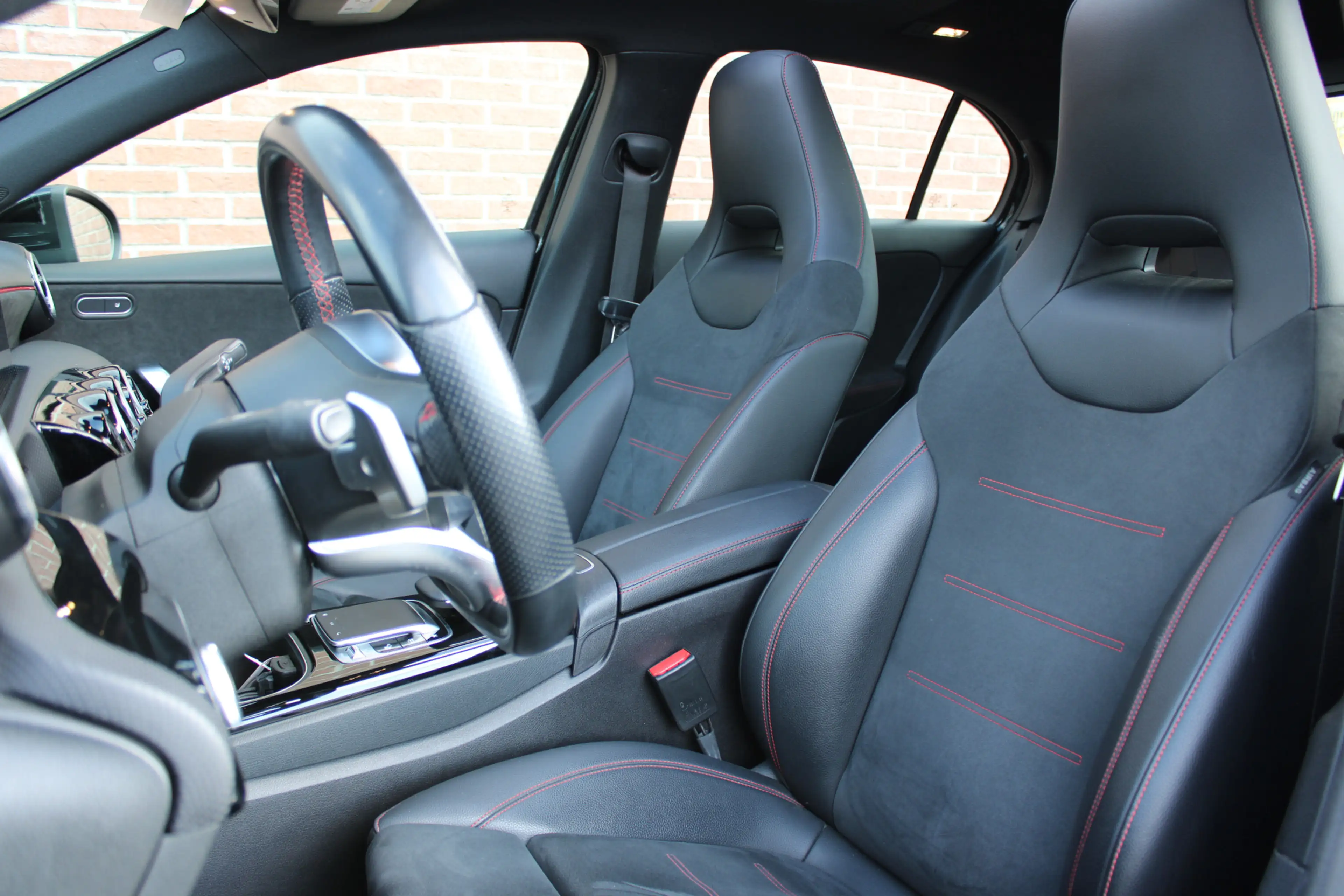 Mercedes-Benz A 180 Business Solution AMG |PANO-DAK|WIDESCREEN|CRUISE| — photo 3