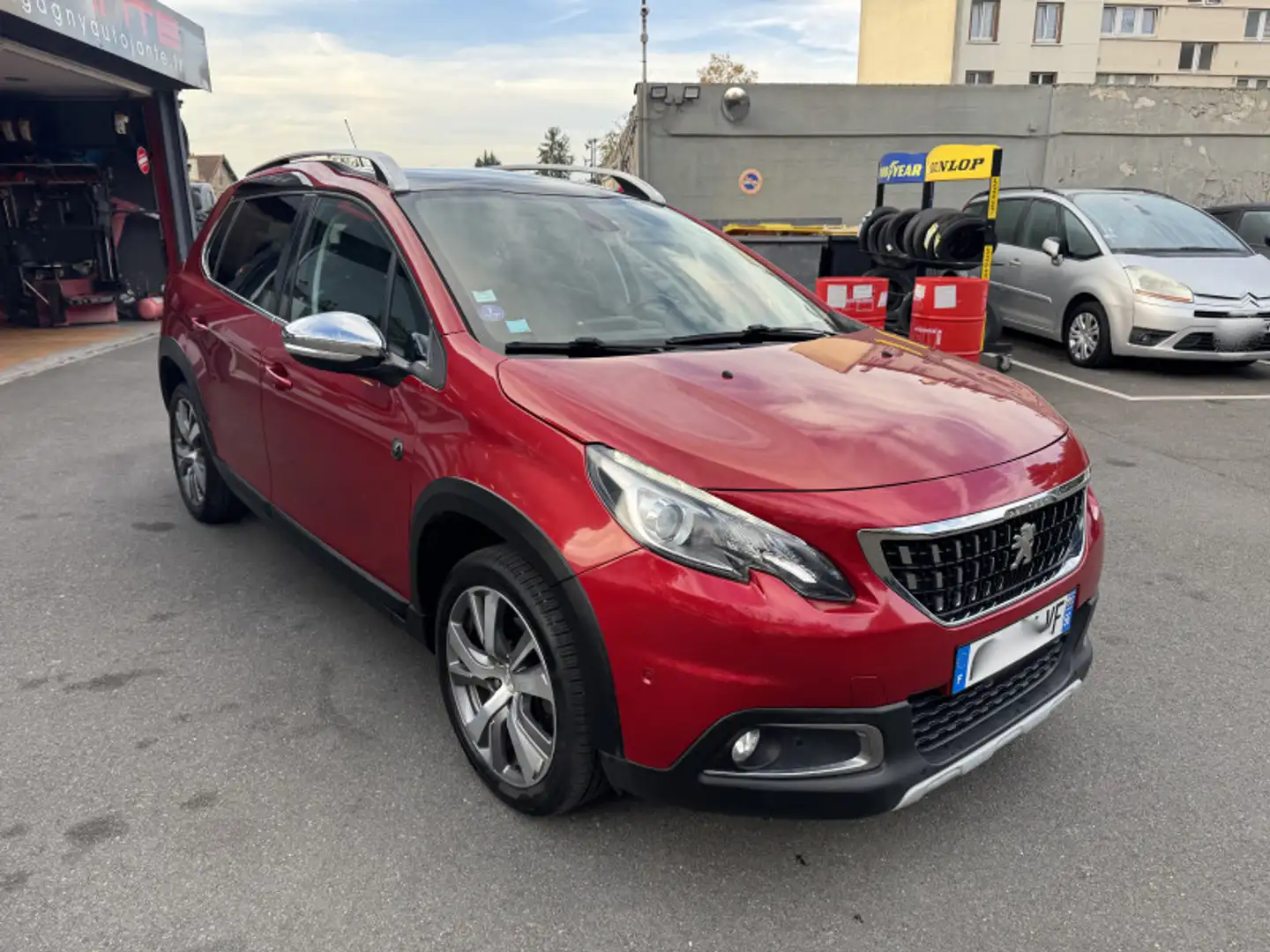 Peugeot 2008 1.2 PURETECH 110CH E6.C CROSSWAY S\u0026S EAT6 BOITE AUTOMATIQUE Rosso - 2