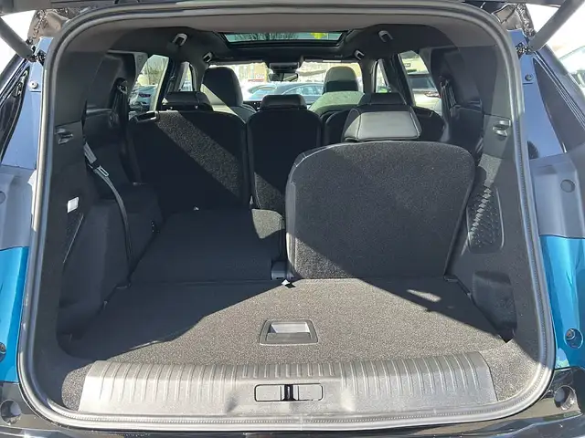 Peugeot 5008 Elektro 210 73kWh GT Exlusive Ansicht 12