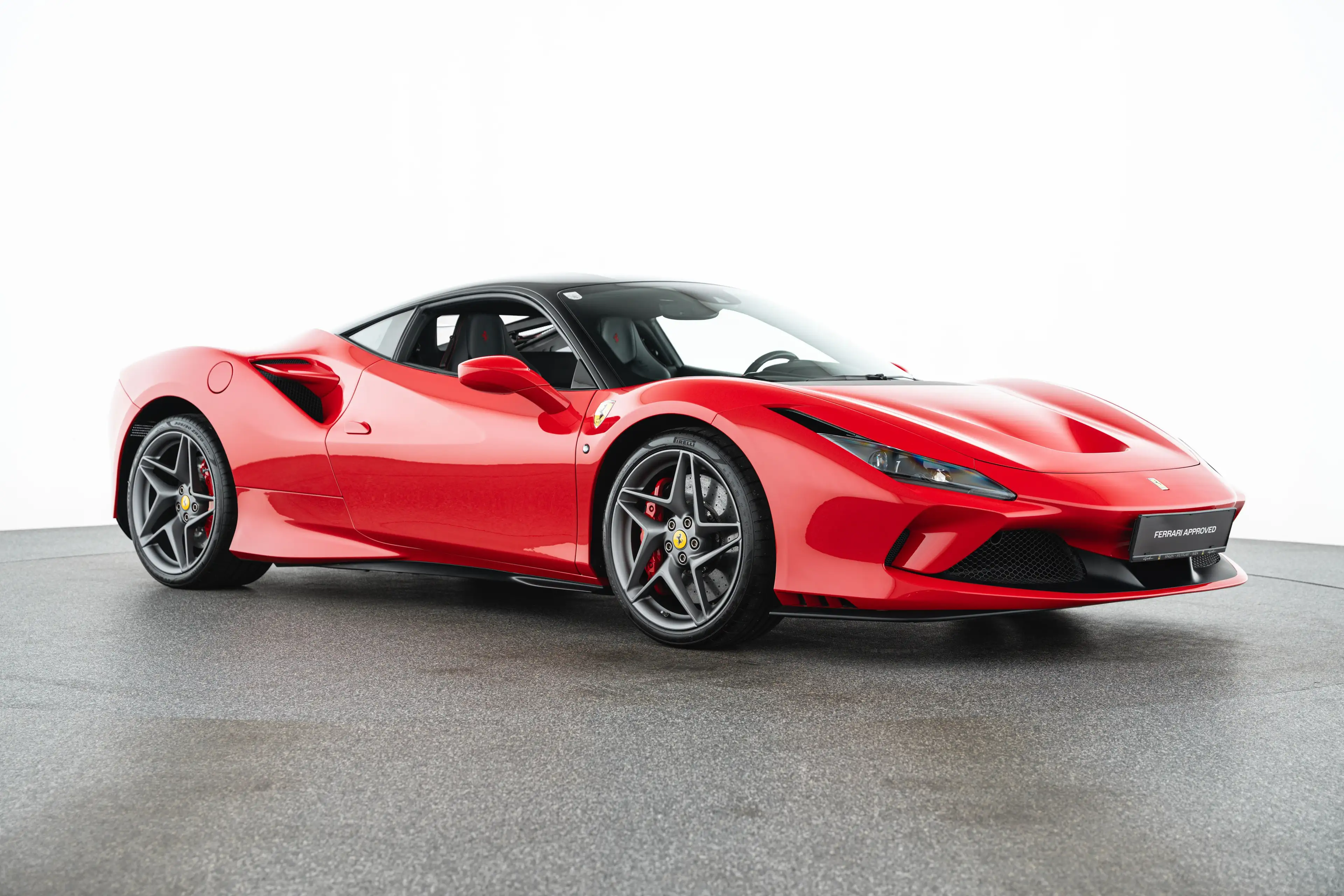 Ferrari F8 Tributo — photo 3