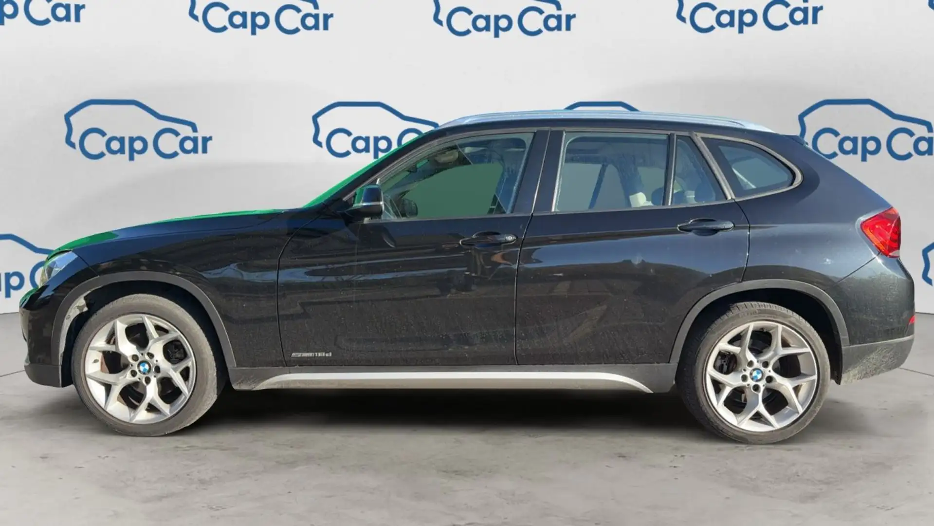 BMW X1 18d 143 Steptronic8 Xline - Automatique Toit ouvrant Noir - 2