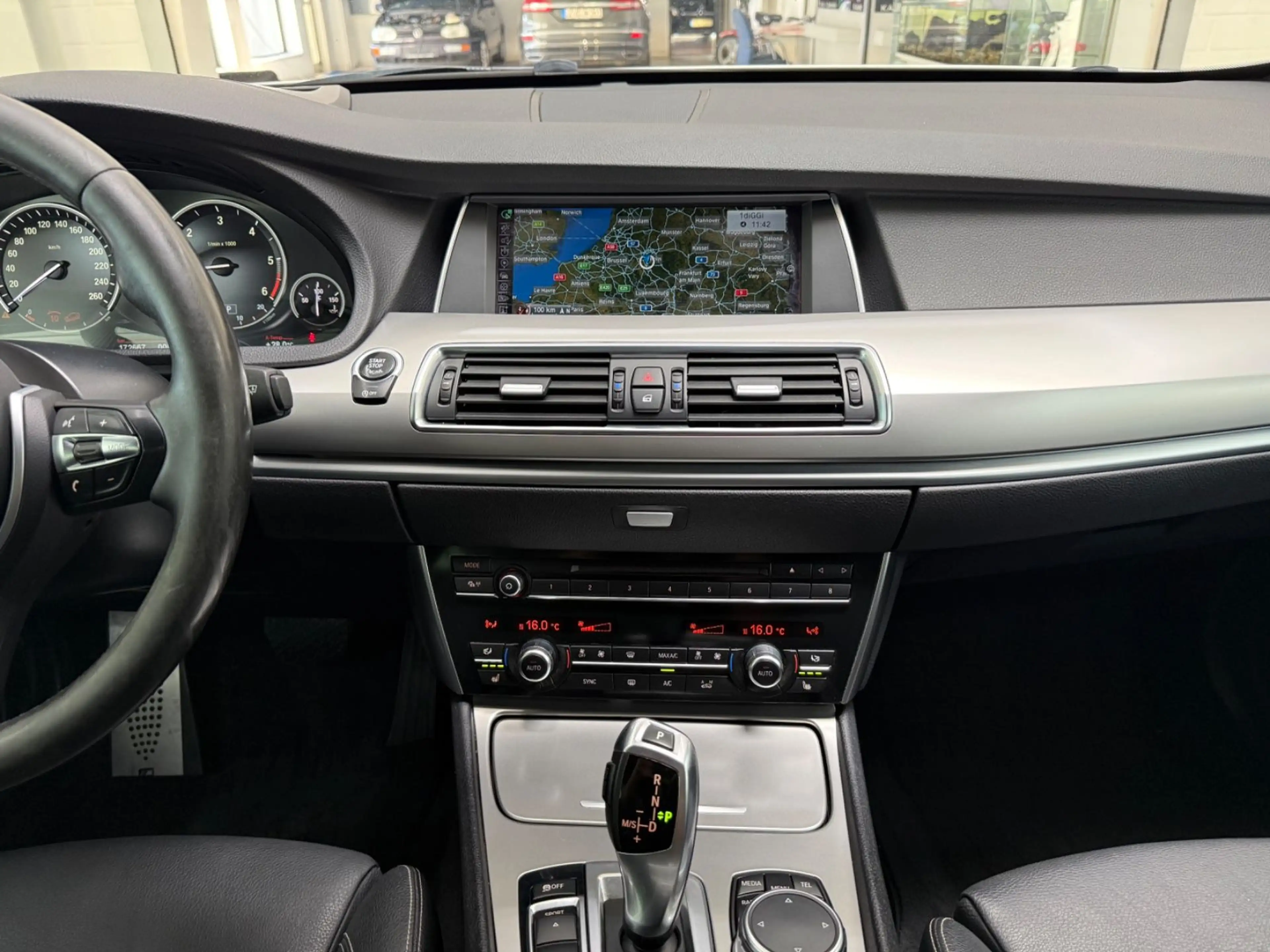 BMW 535 d Gran Turismo xDrive M KYLES SOFTCLOSE HUD — photo 14