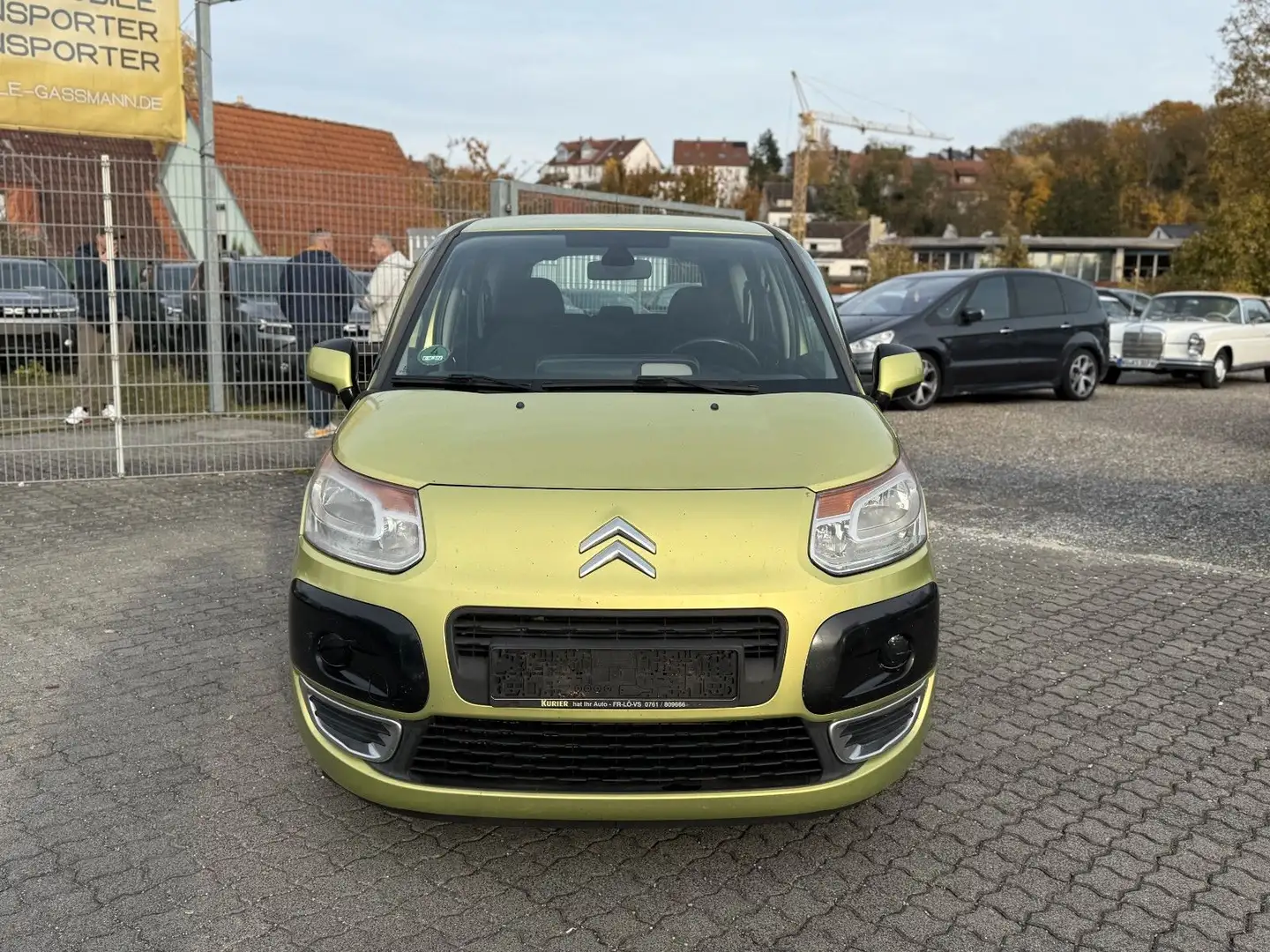 Citroen C3 Picasso Exclusive 1.6 HDi Navi Klimaauto. AHK Gelb - 2