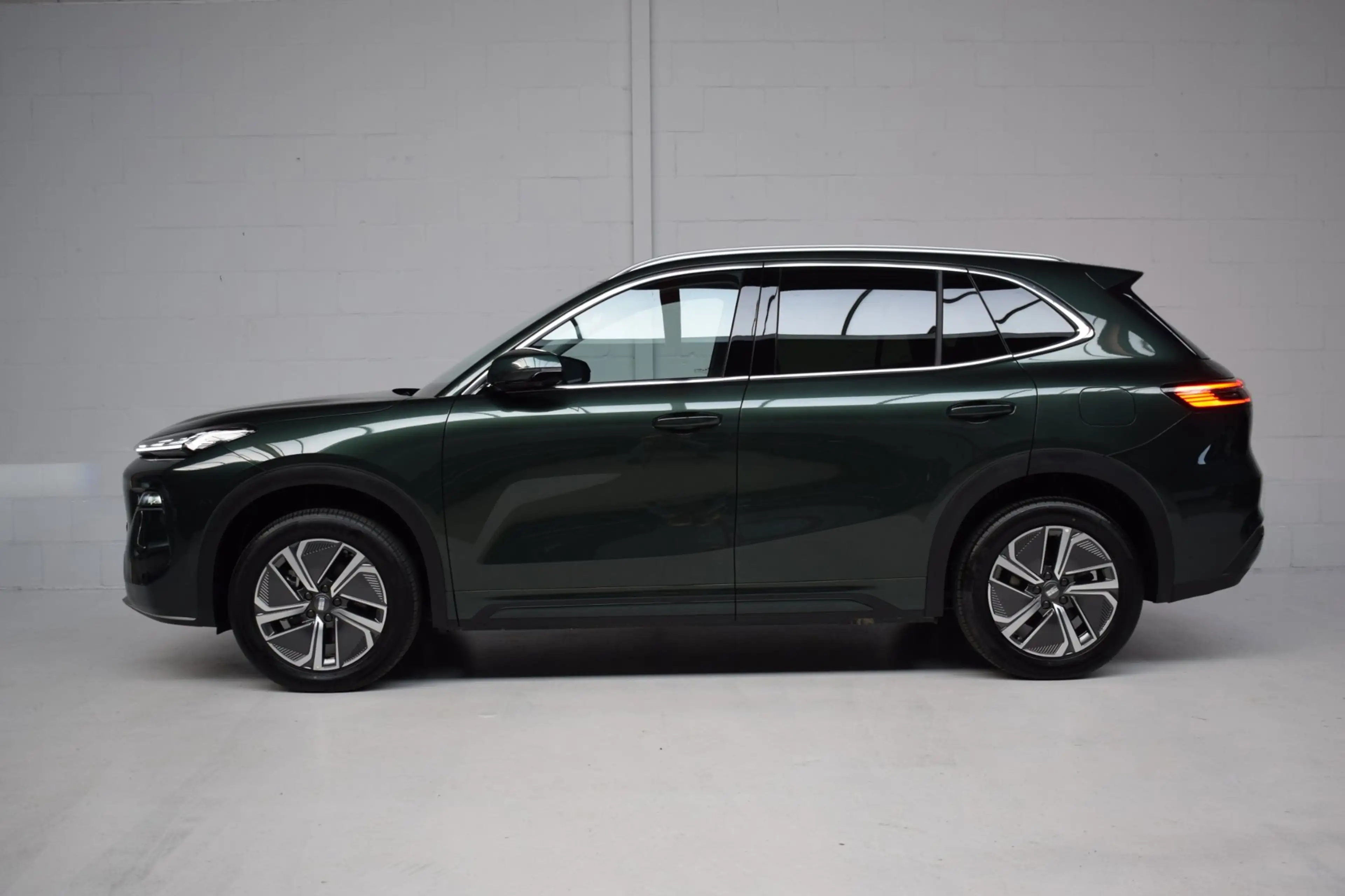 Geely Starray EM-i 1.5 Pro PHEV 360CAMERA / LEER / CARPLAY / VIRTUAL — photo 11