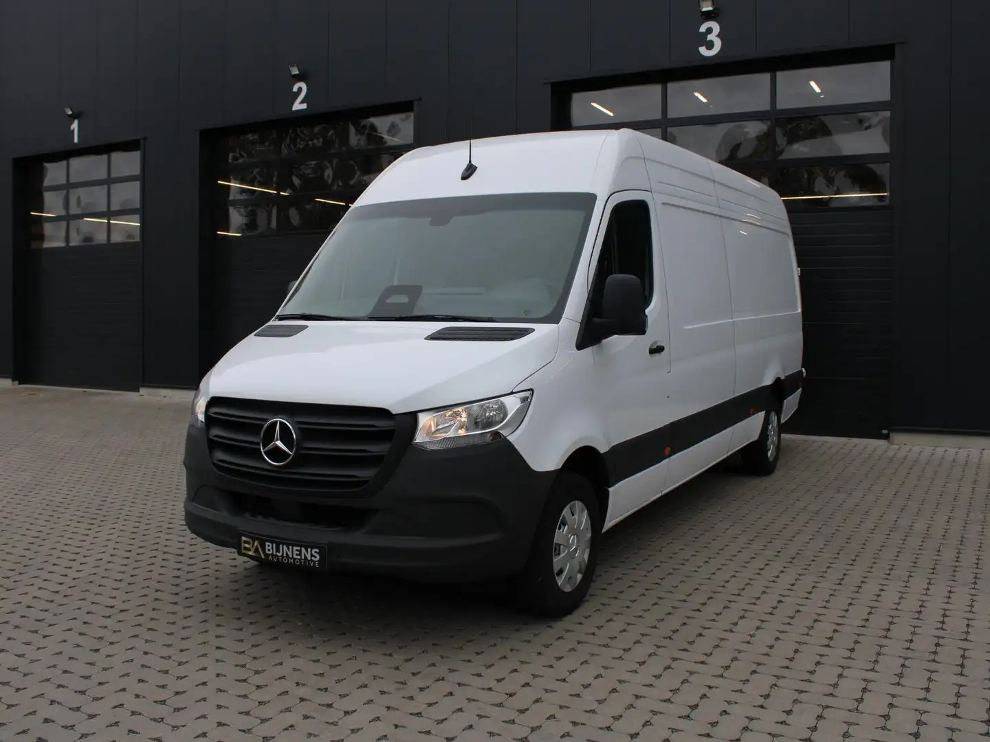 Mercedes-Benz Sprinter 317 CDI Sprinter Lang HA 9G-TRONIC PRO Weiß - 2