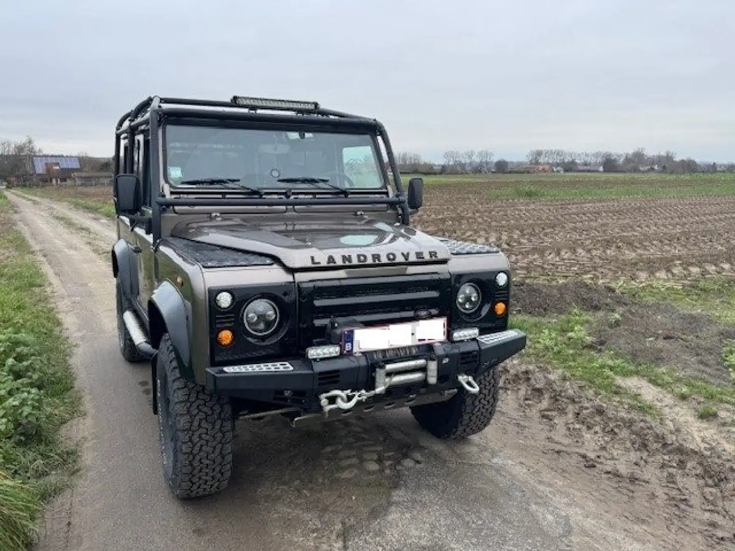 Land Rover Defender Defender 90  Td5   2.5L Marrón - 1