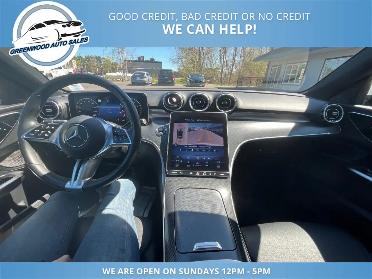 Mercedes-Benz C-Class снимка Mercedes-Benz C-Class