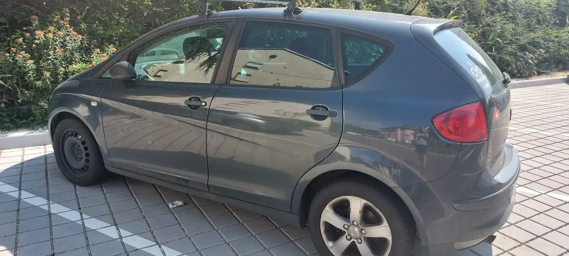 SEAT Altea 1.9 TDi Gran Via pour pièces - 2