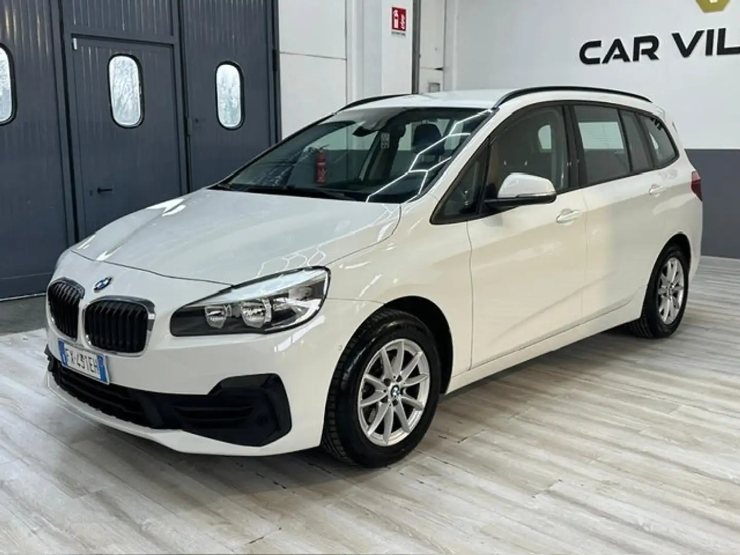 BMW 216d Grand Tourer Sport Blanc - 1