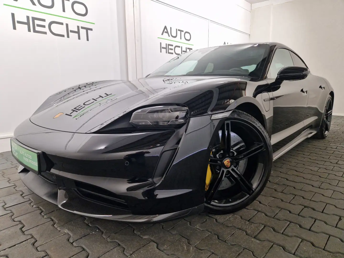 Porsche Taycan Turbo S ACC, 21 Zoll, Head-Up, 360°, Panorama Schwarz - 1