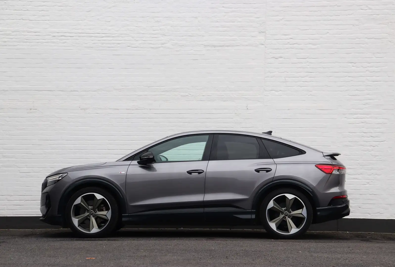 Audi Q4 e-tron 50 SB Quattro S-line - Matrix/SONOS/Keyless/HUD/21 Gris - 2