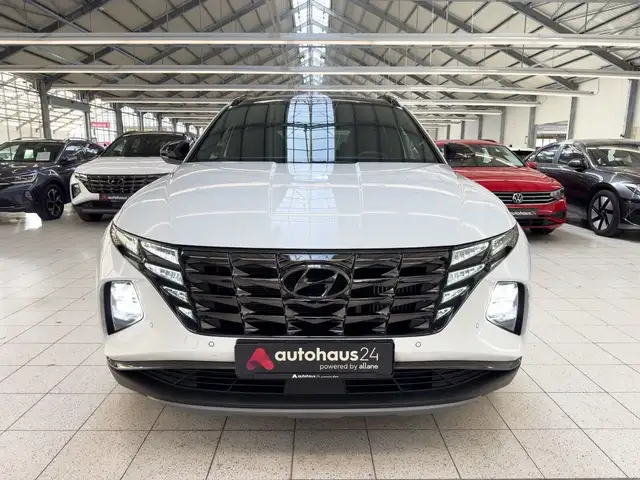 Hyundai Tucson view 2