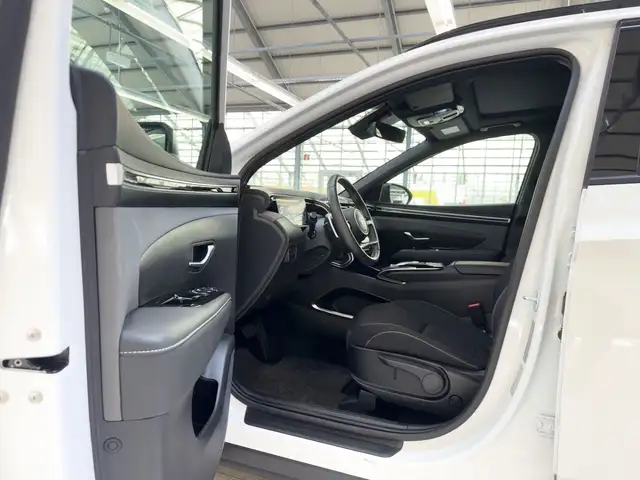 Hyundai Tucson view 8