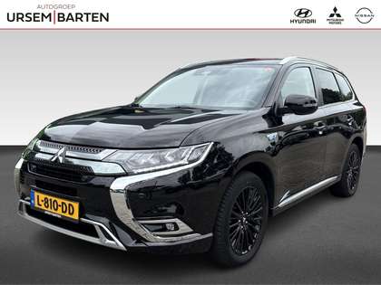 Mitsubishi Outlander 2.4 PHEV LIMITED + adaptive cruise controle | elek