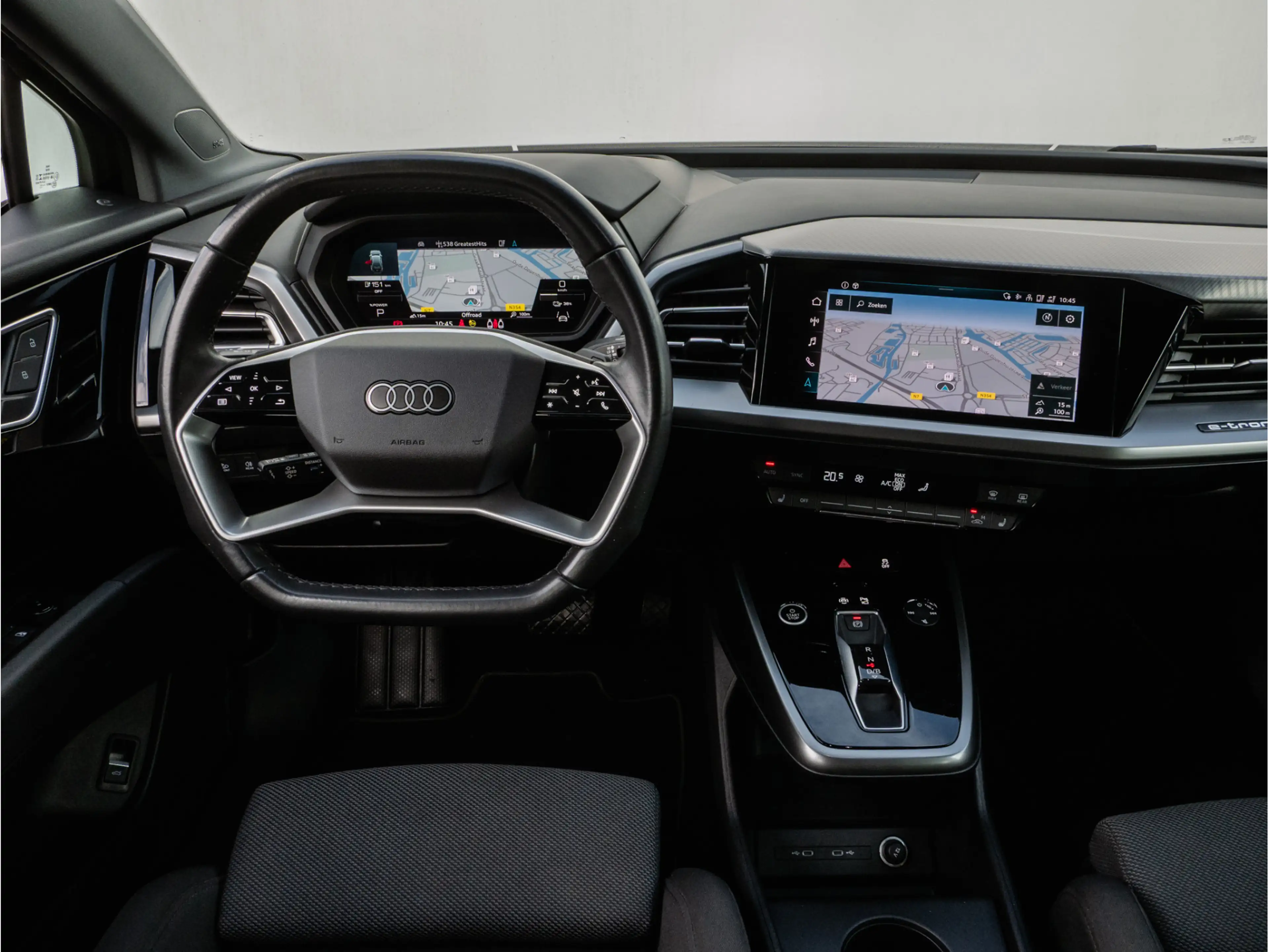 Audi Q4 e-tron 40 Launch edition Advanced 77 kWh SOH 90% Sonos So — photo 16