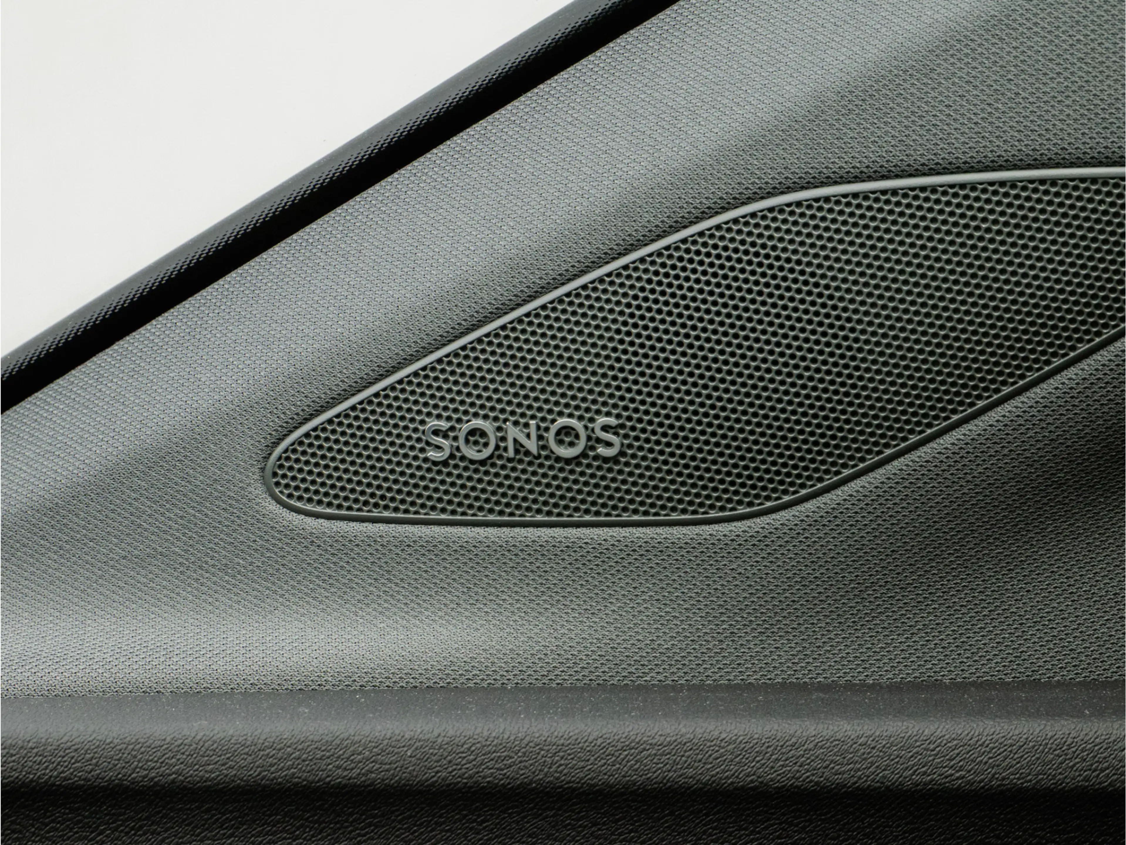 Audi Q4 e-tron 40 Launch edition Advanced 77 kWh SOH 90% Sonos So — photo 30