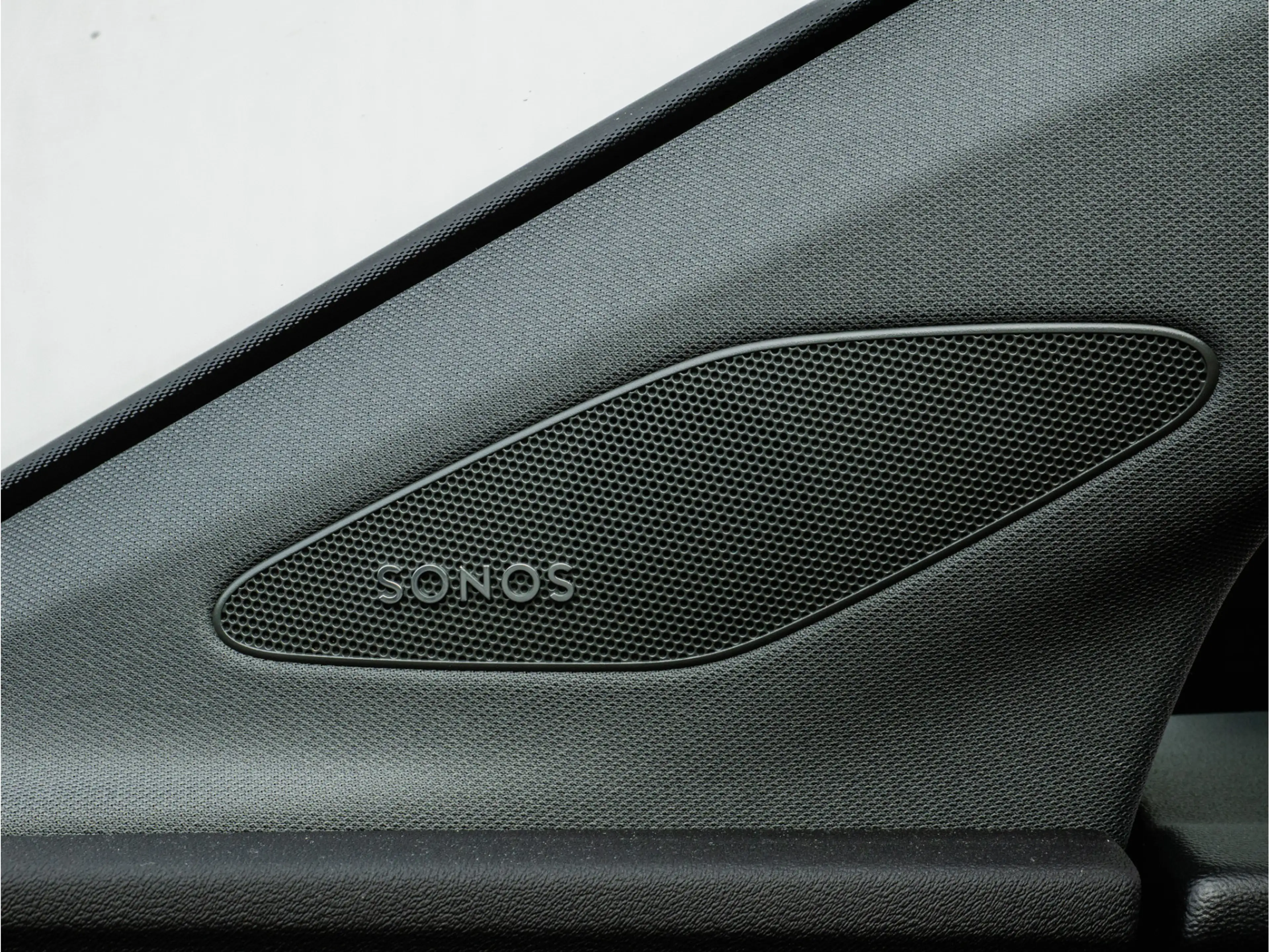 Audi Q4 e-tron 40 Launch edition Advanced 77 kWh SOH 90% Sonos So — photo 20