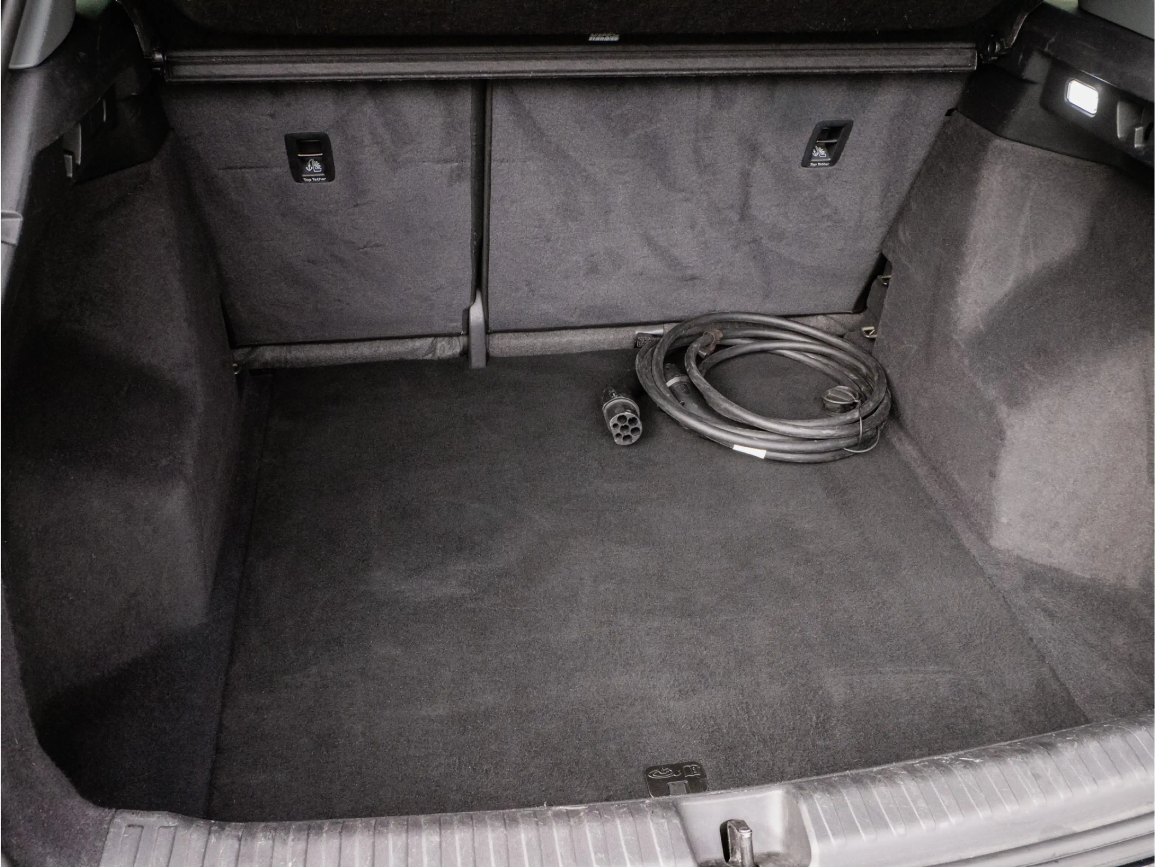 Audi Q4 e-tron 40 Launch edition Advanced 77 kWh SOH 90% Sonos So — photo 15