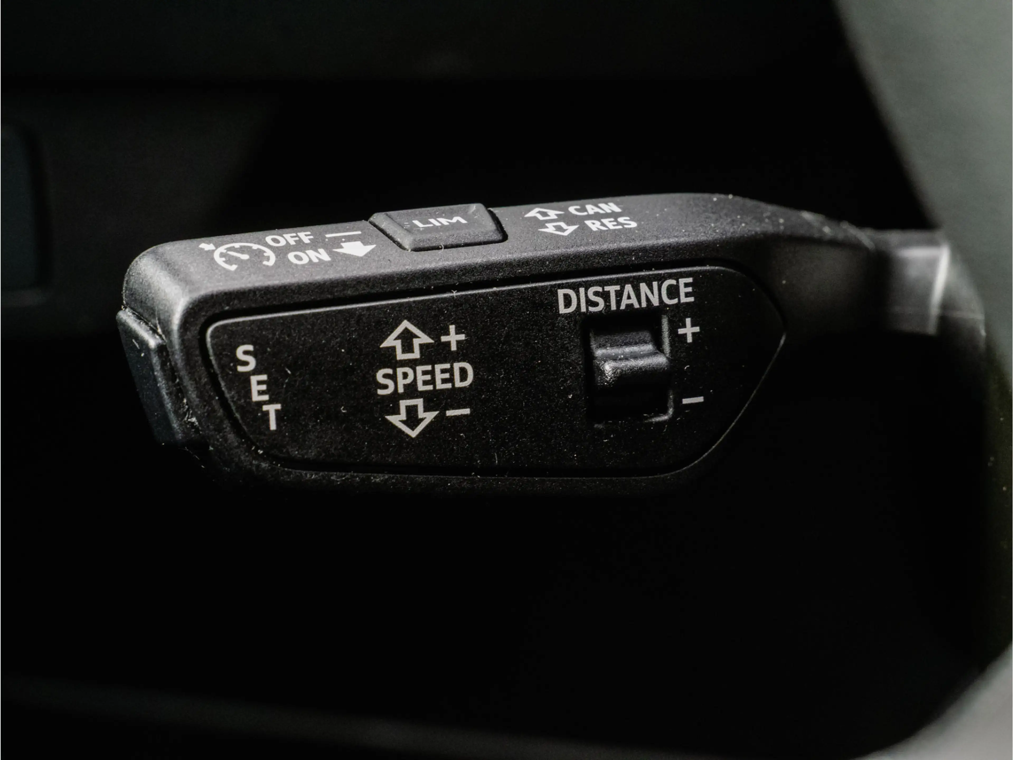 Audi Q4 e-tron 40 Launch edition Advanced 77 kWh SOH 90% Sonos So — photo 19
