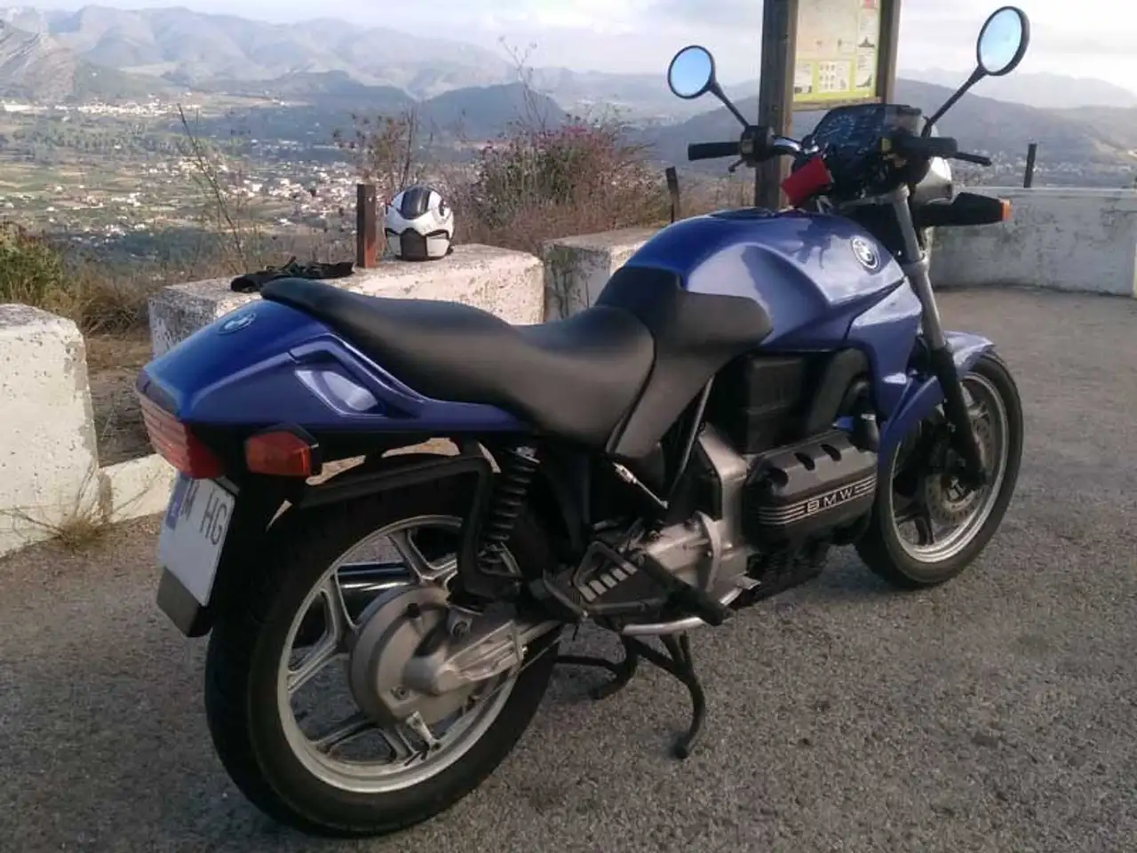 BMW K 75