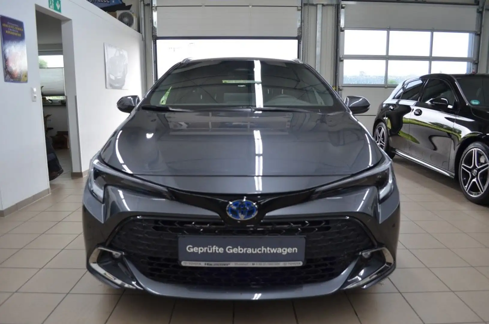 Toyota Corolla TS 1.8 Hybrid Team Deutschland*TECHNIK-P*ALLWETTER Szary - 2