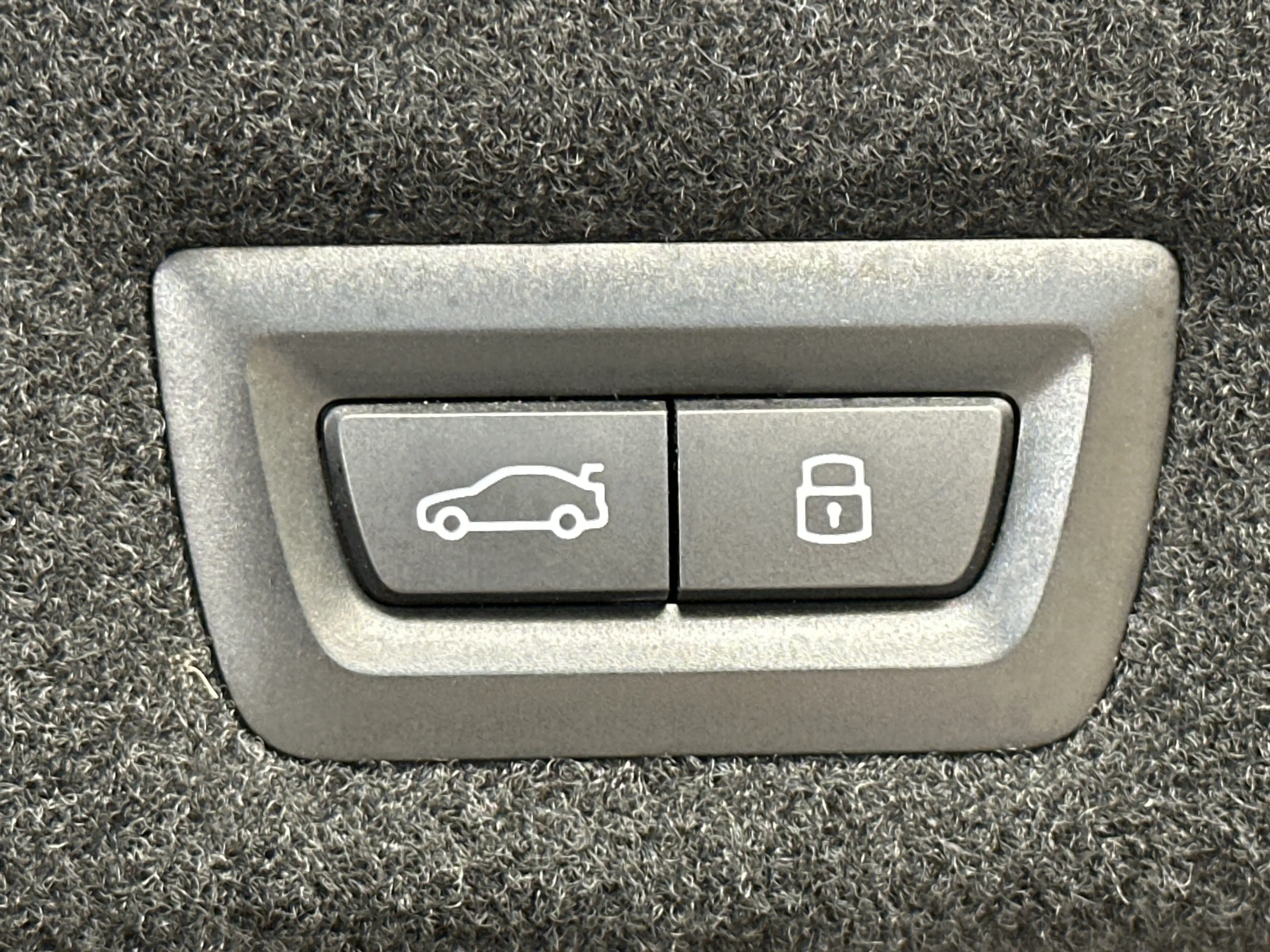 BMW i7 xDrive60 M-Sport Pro NAV+LASER+PANO+HUD+360° — photo 7