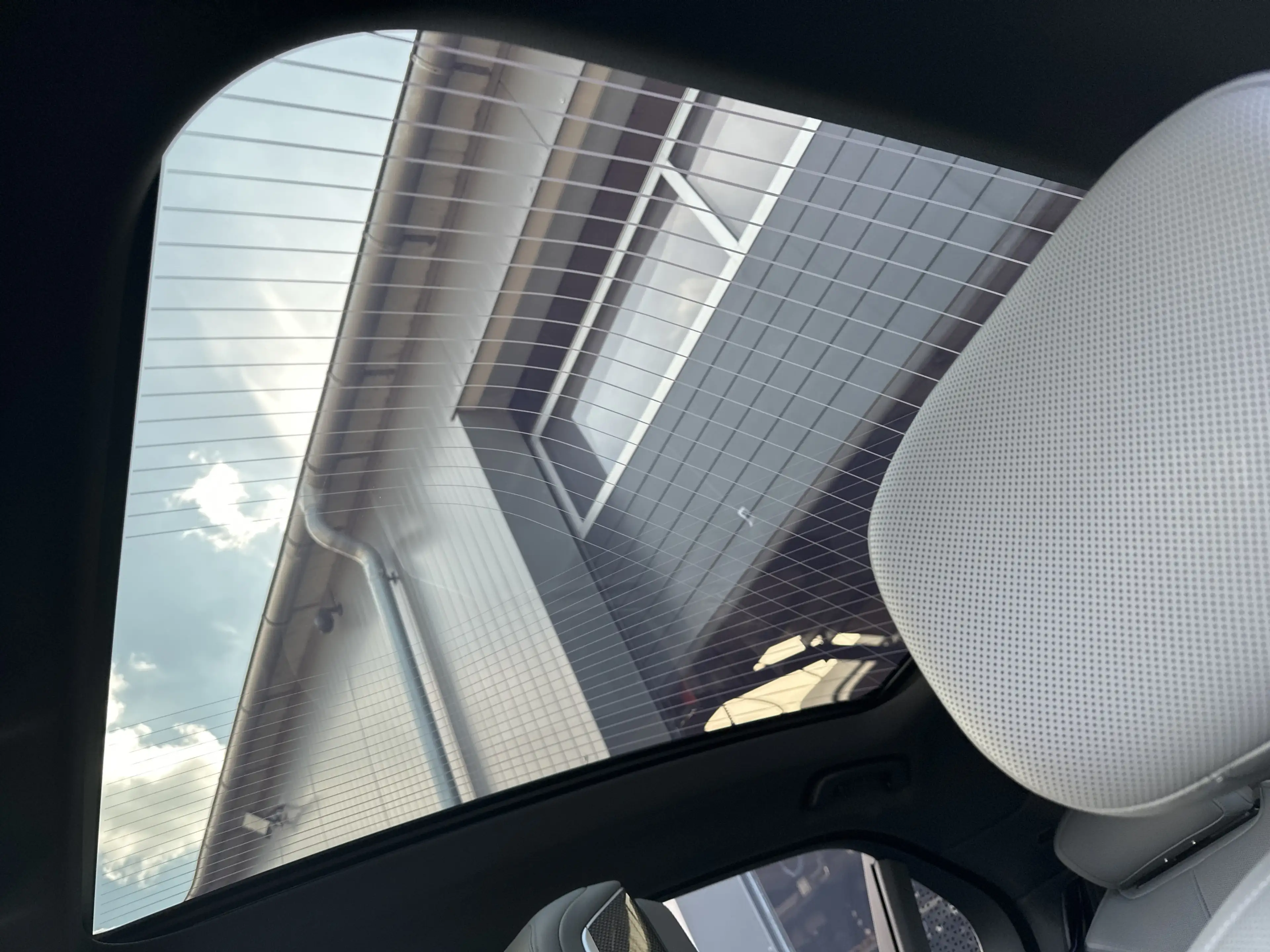 BMW i7 xDrive60 M-Sport Pro NAV+LASER+PANO+HUD+360° — photo 10