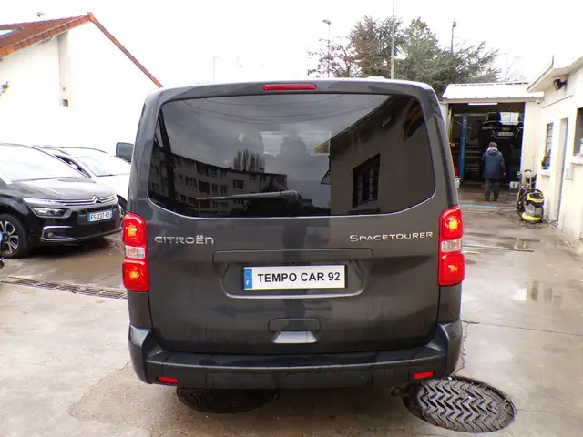 Citroen Spacetourer view 8