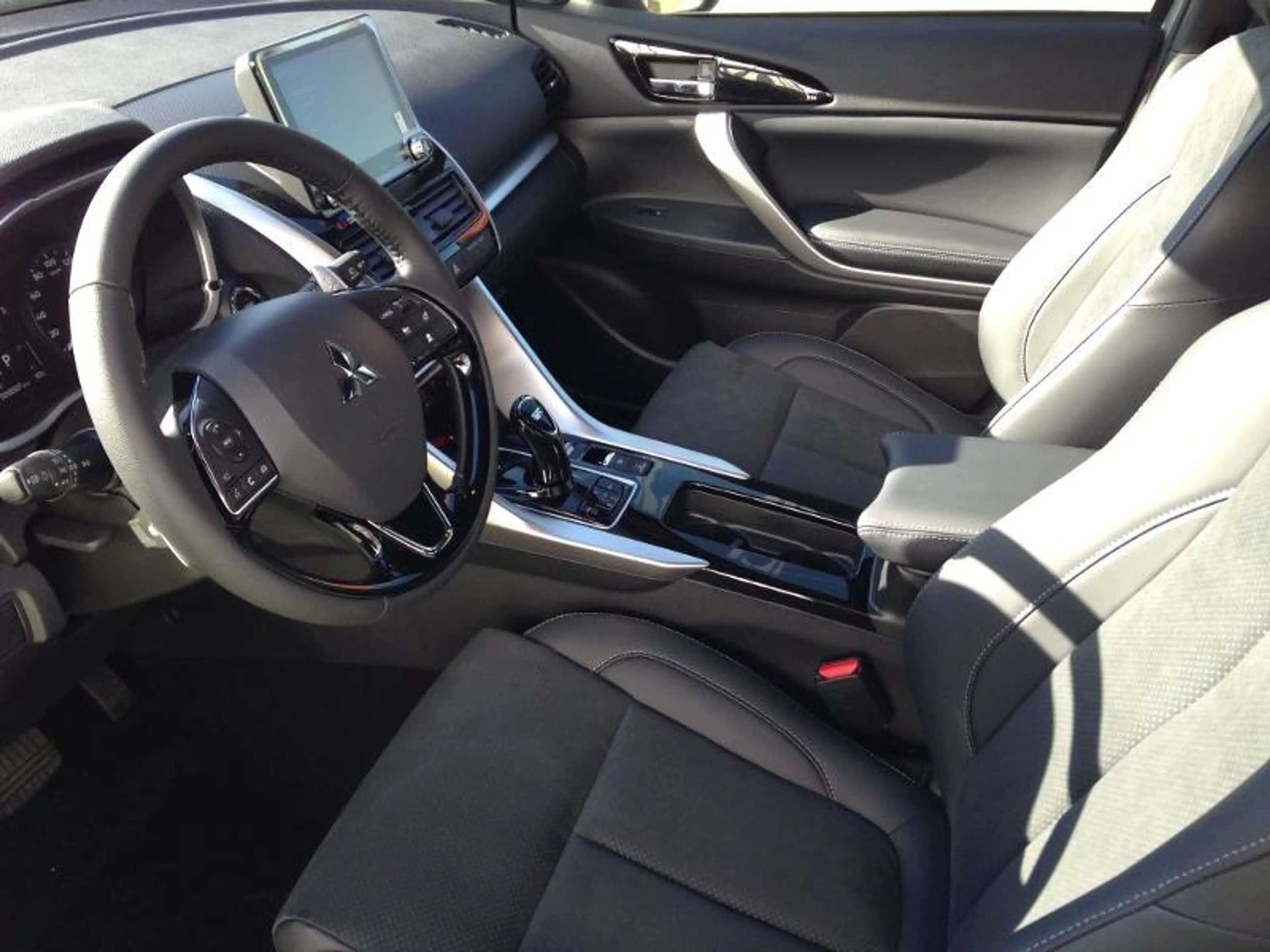 Mitsubishi Eclipse Cross PheV Select 4WD * inkl. WKR* — photo 3